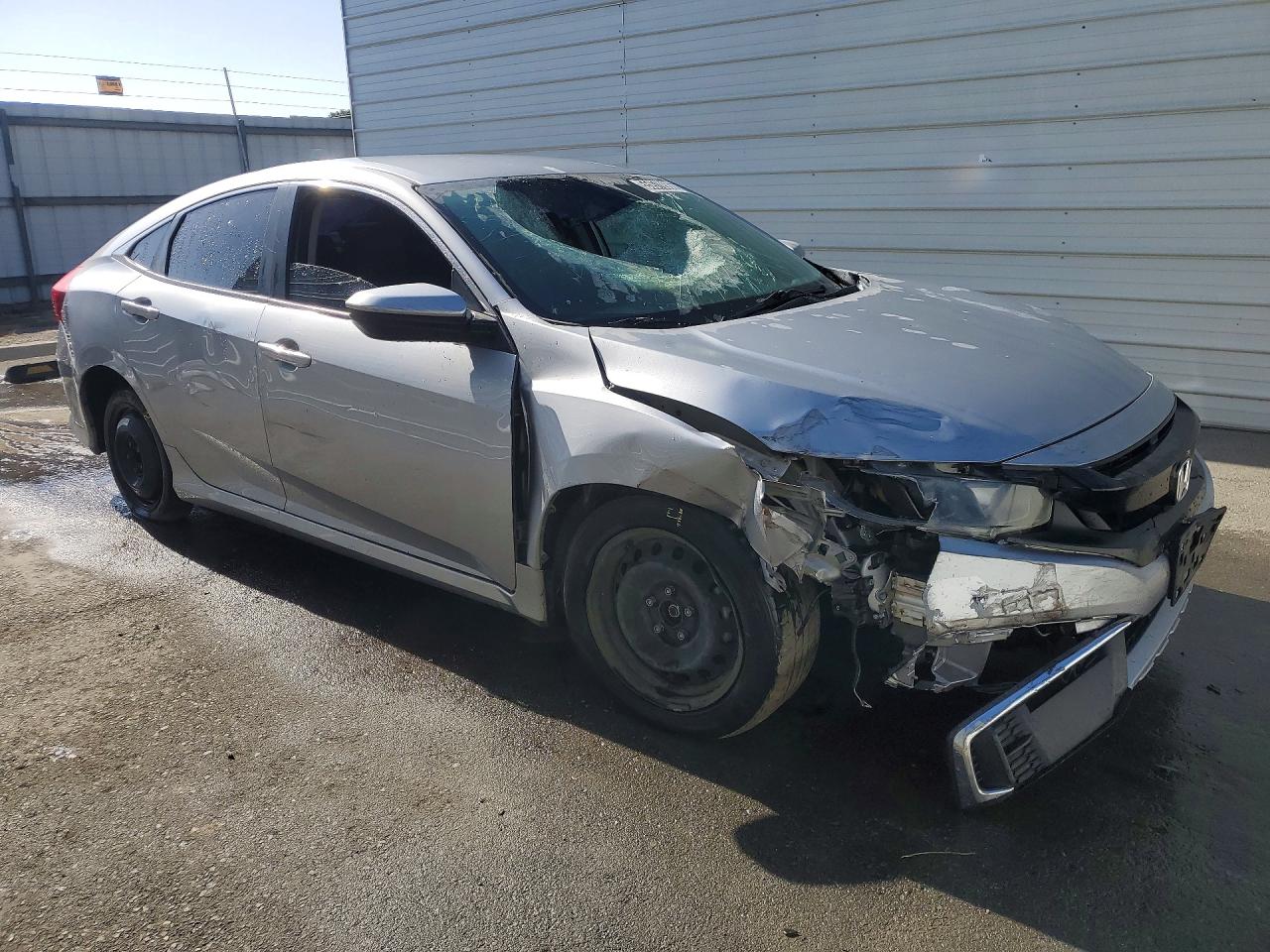 2019 Honda Civic Lx Silver vin: 2HGFC2F61KH540367