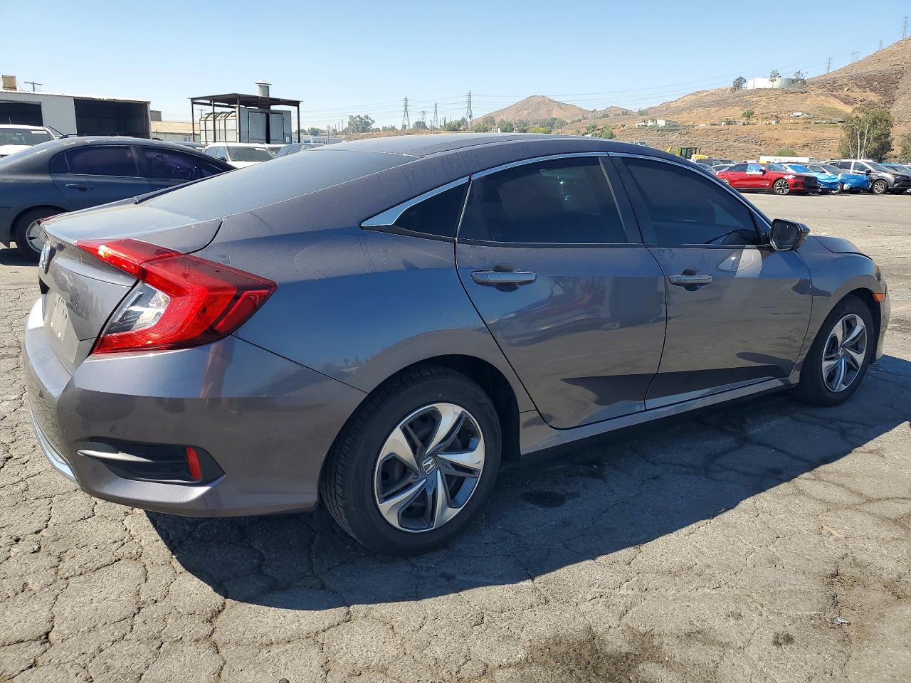 2019 Honda Civic Lx Gray vin: 2HGFC2F61KH570047
