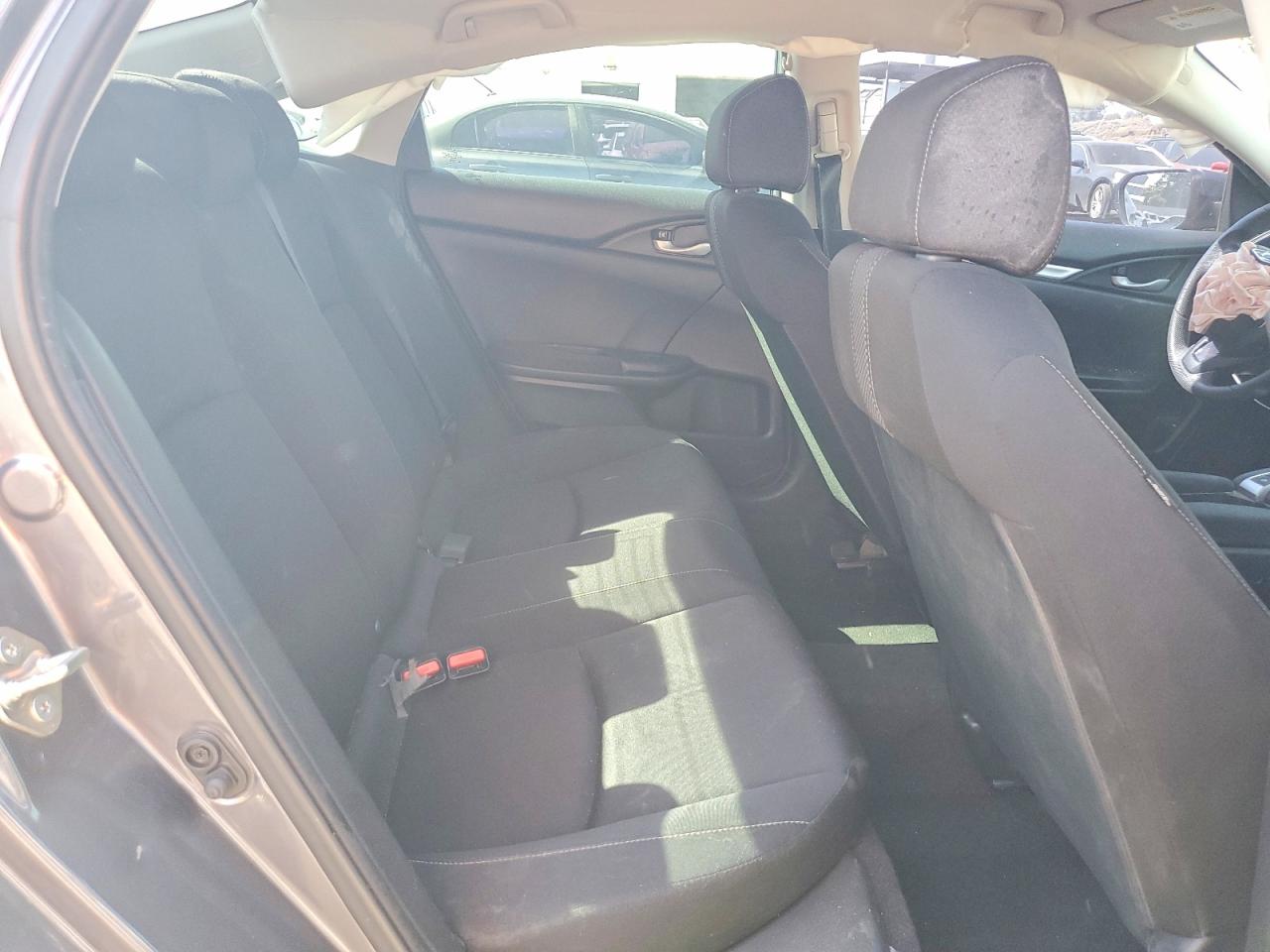 2019 Honda Civic Lx Gray vin: 2HGFC2F61KH570047
