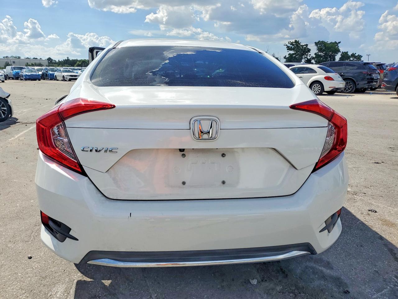 2020 Honda Civic Lx White vin: 2HGFC2F61LH523456