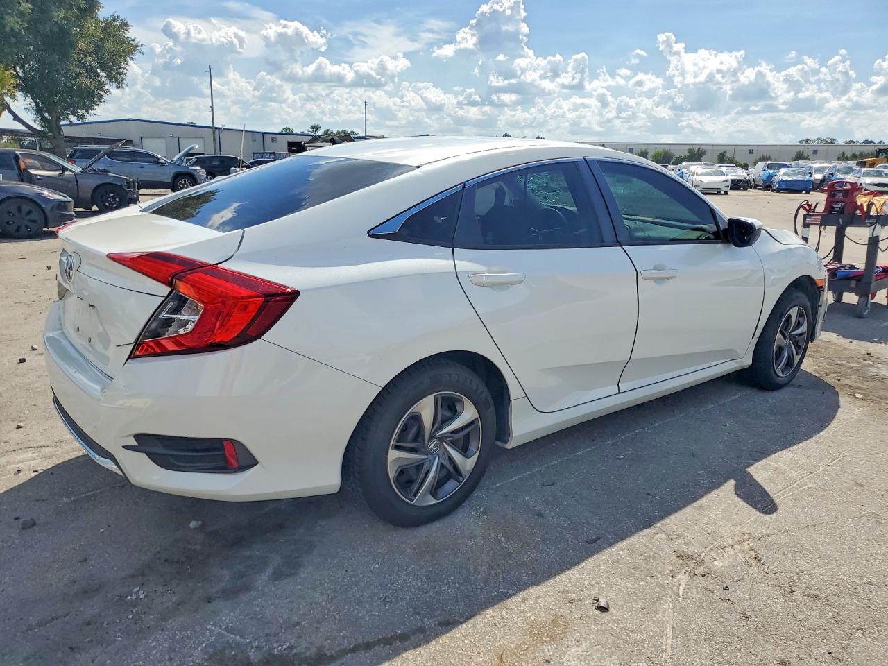 2020 Honda Civic Lx White vin: 2HGFC2F61LH523456