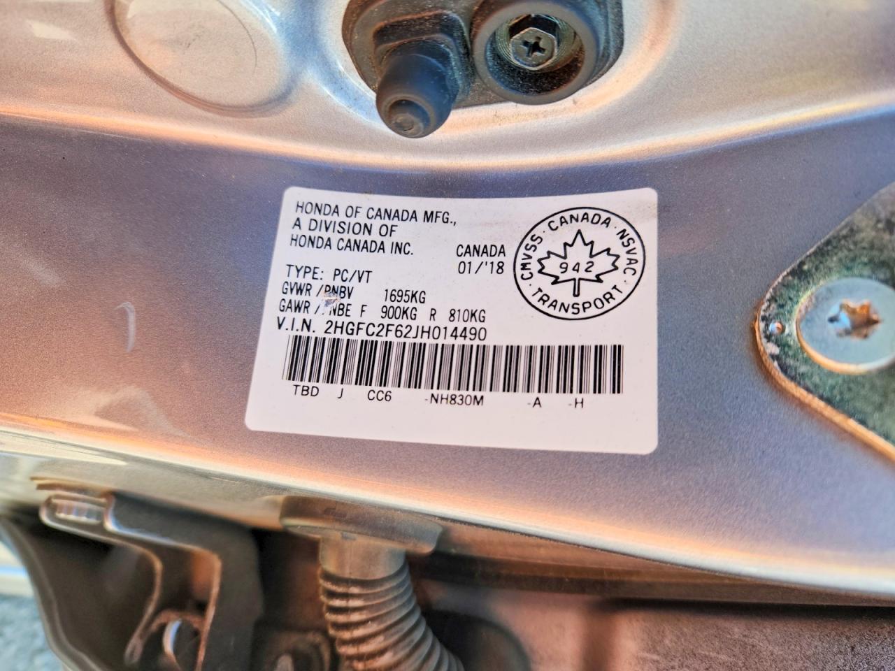 2018 Honda Civic Lx Silver vin: 2HGFC2F62JH014490