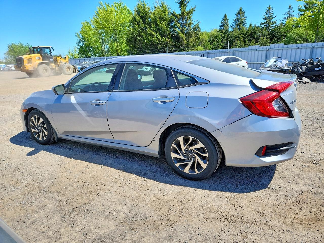 2018 Honda Civic Lx Silver vin: 2HGFC2F62JH014490