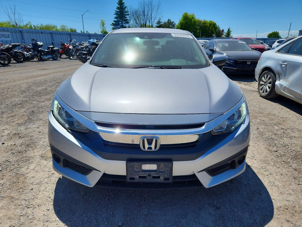 2018 Honda Civic Lx Silver vin: 2HGFC2F62JH014490
