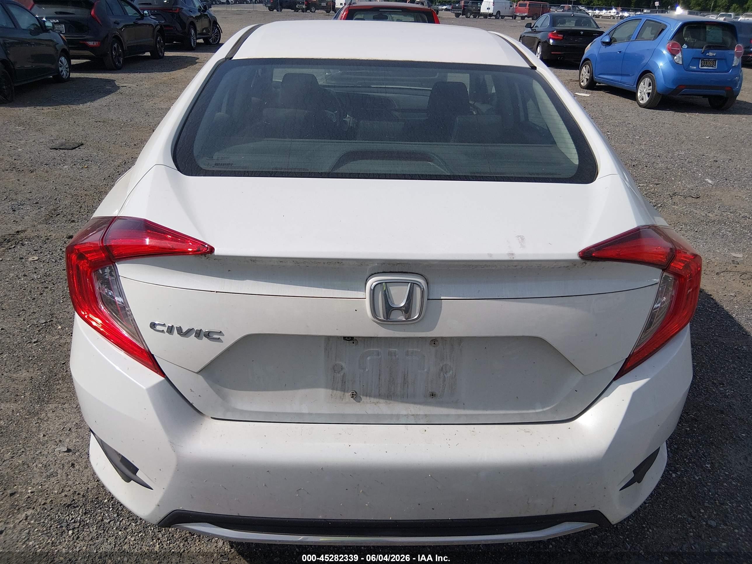 2019 Honda Civic Lx White vin: 2HGFC2F62KH584507