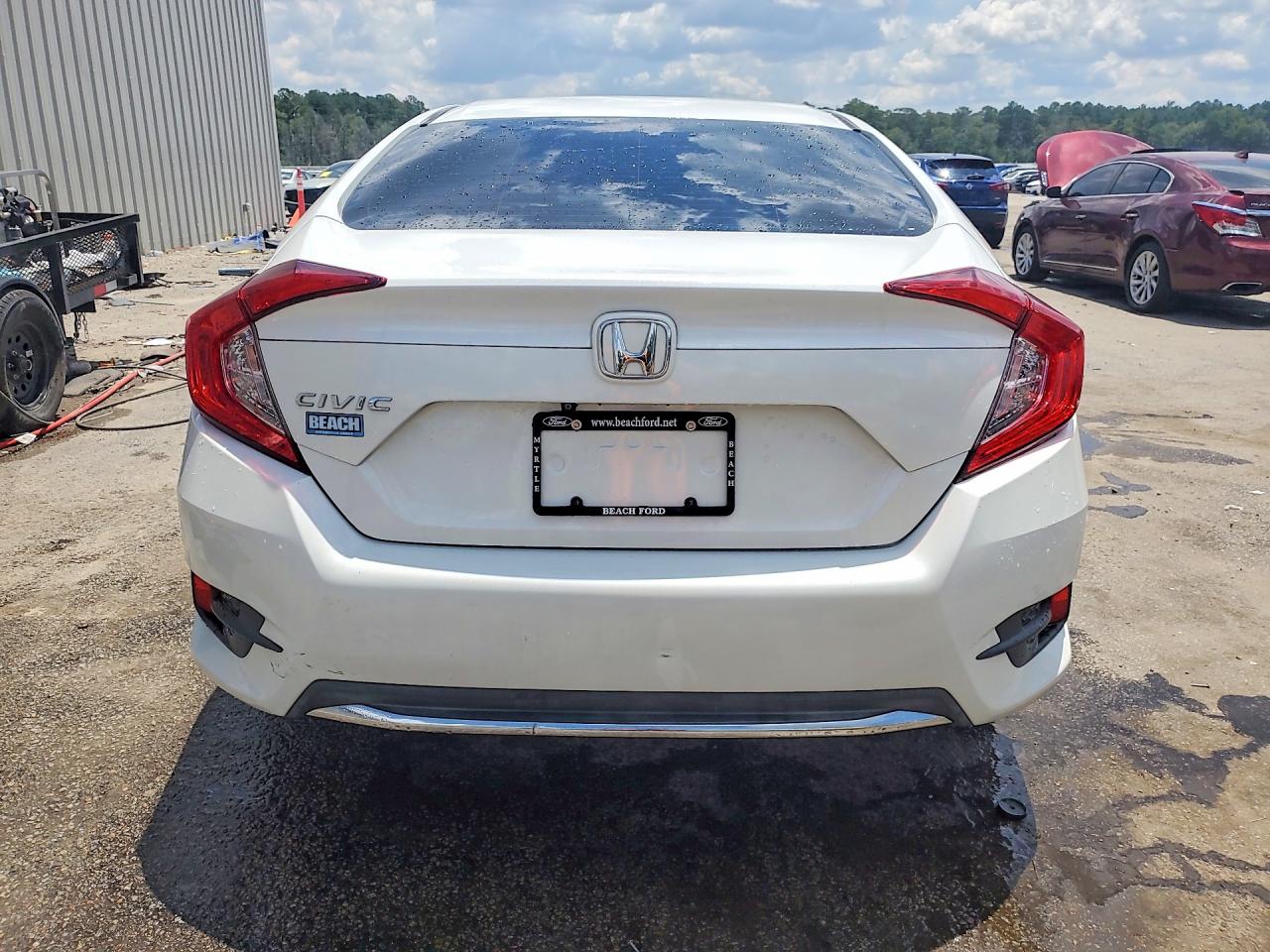 2020 Honda Civic Lx White vin: 2HGFC2F62LH559706