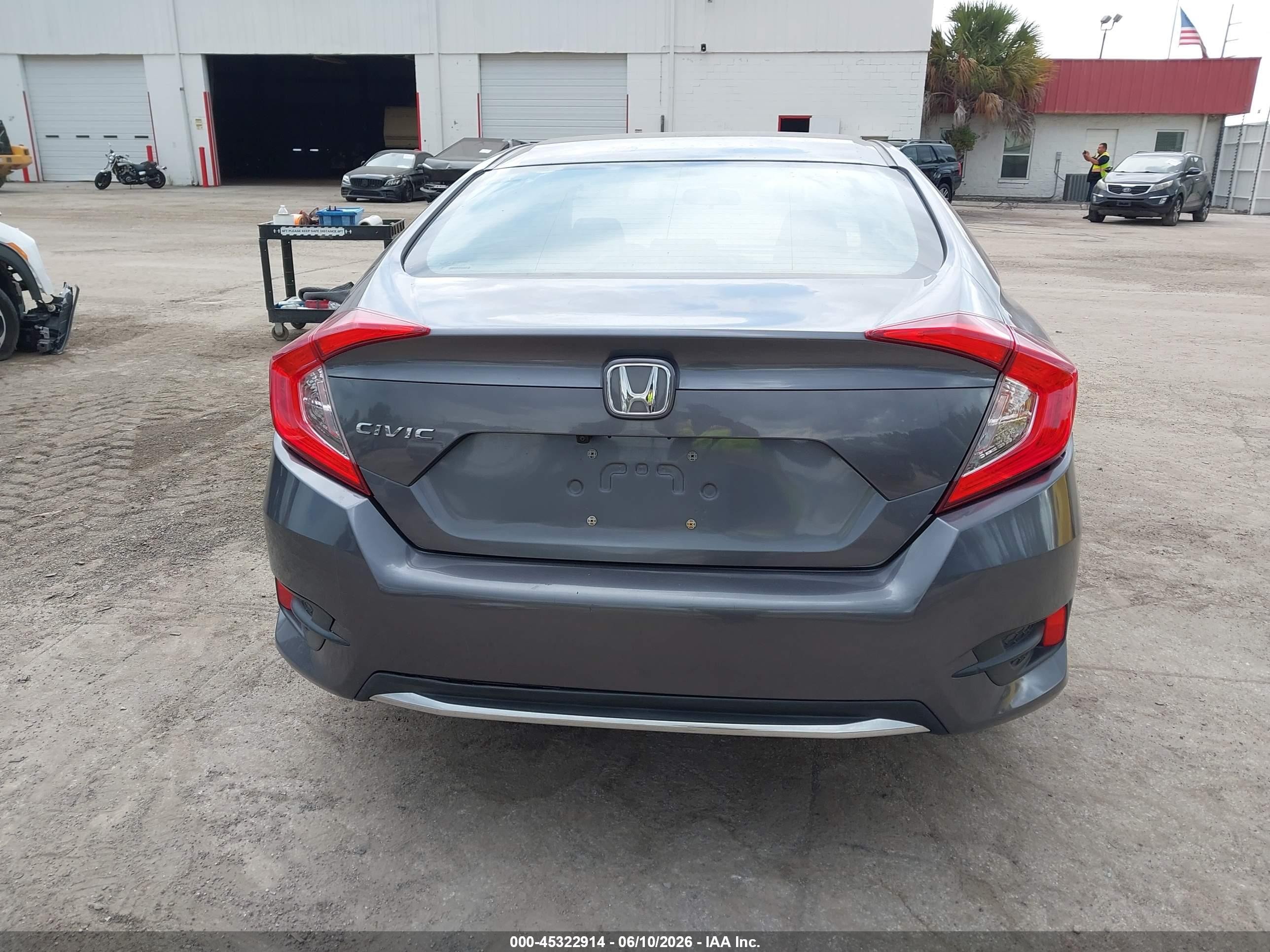 2020 Honda Civic Lx Gray vin: 2HGFC2F63LH514029