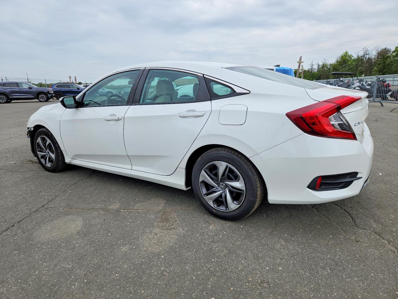 2020 Honda Civic Lx White vin: 2HGFC2F63LH517481