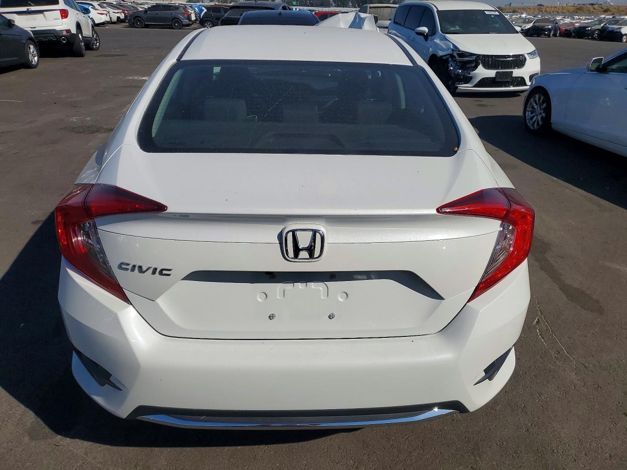 2019 Honda Civic Lx White vin: 2HGFC2F64KH597484