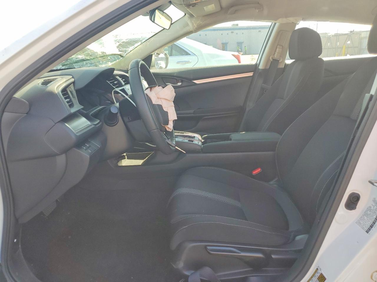 2019 Honda Civic Lx White vin: 2HGFC2F64KH597484