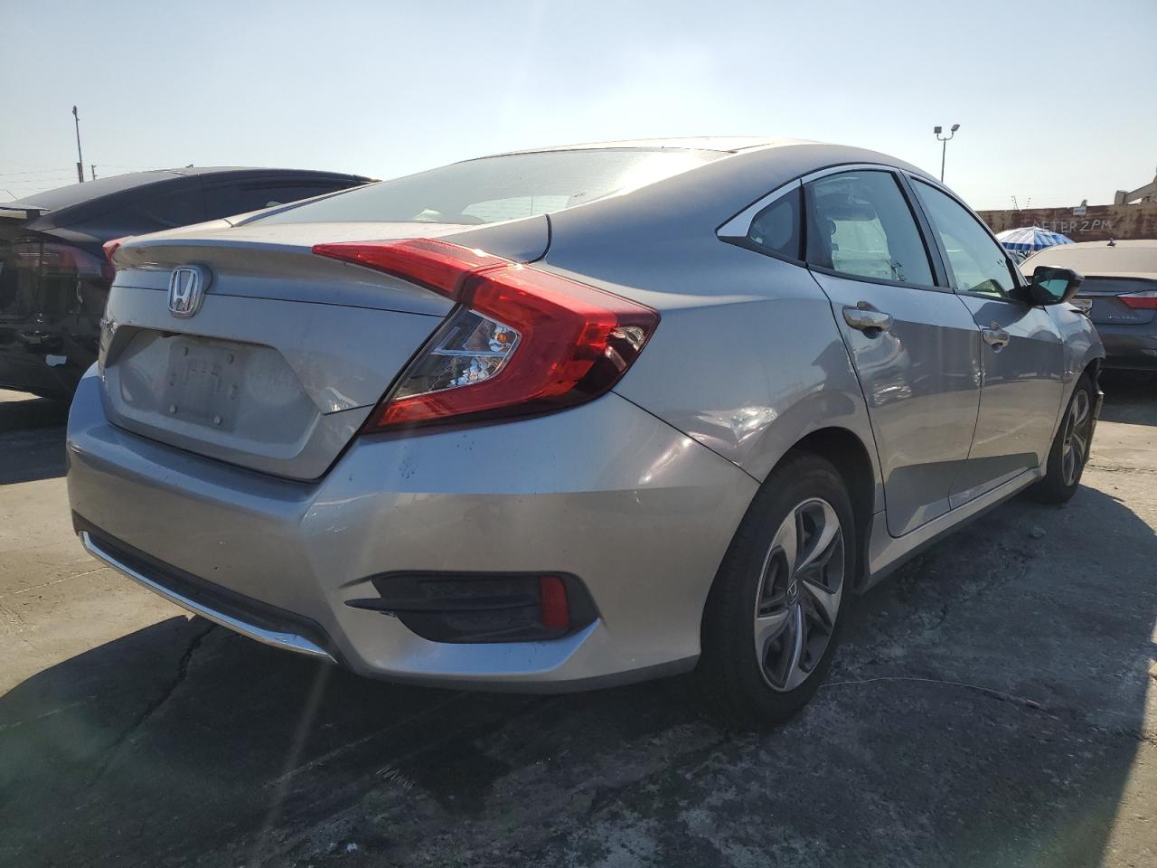 2020 Honda Civic Lx Silver vin: 2HGFC2F64LH513939