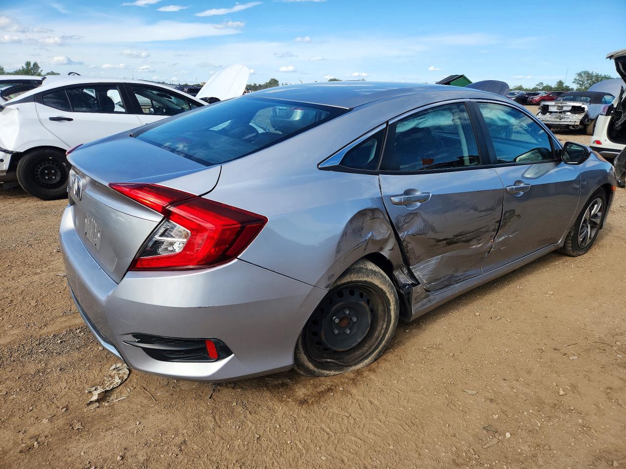 2020 Honda Civic Lx Серебряный vin: 2HGFC2F64LH516887