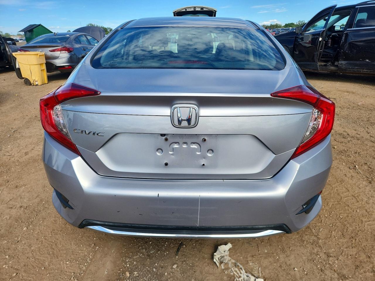 2020 Honda Civic Lx Серебряный vin: 2HGFC2F64LH516887