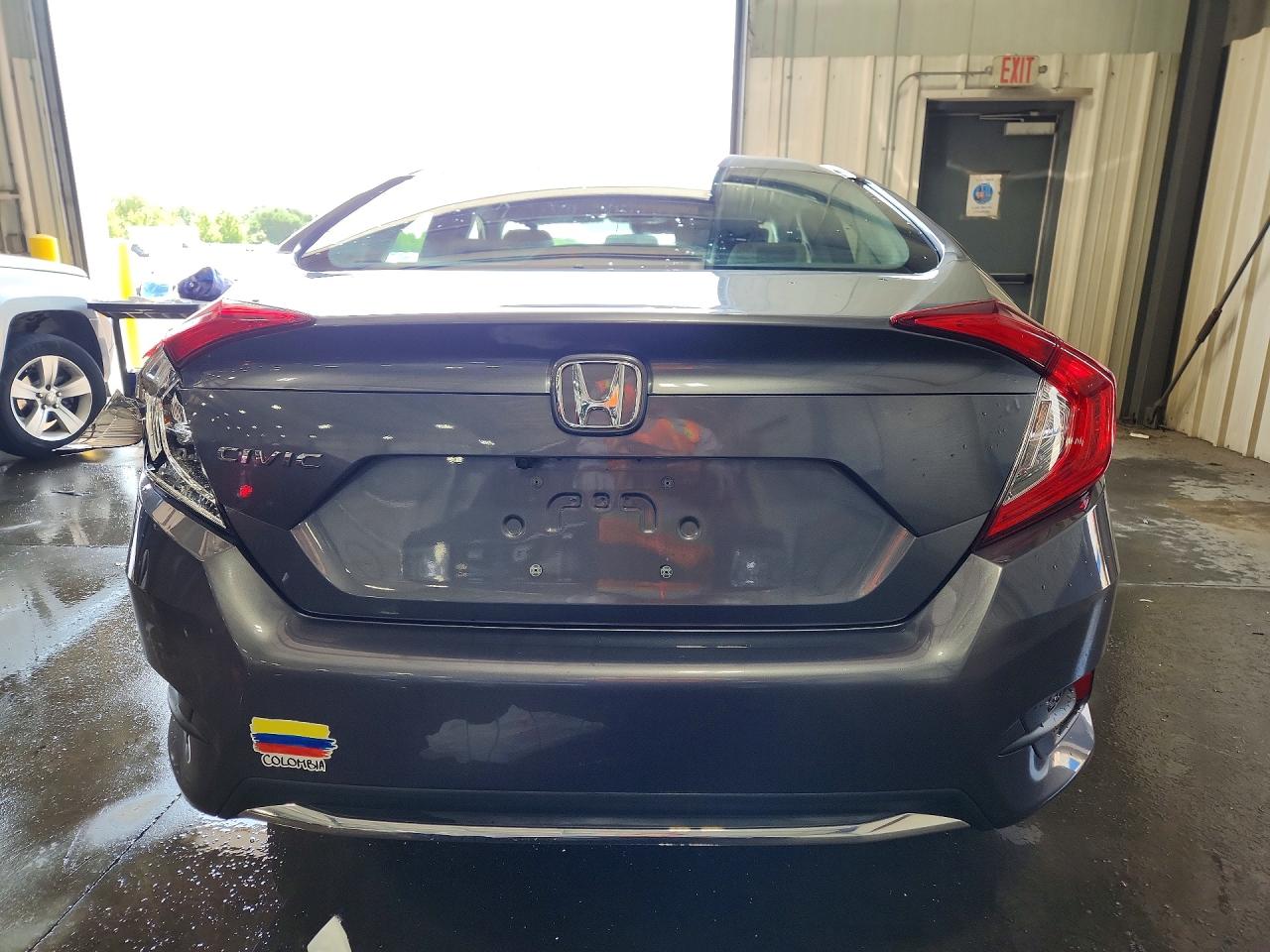 2020 Honda Civic Lx Silver vin: 2HGFC2F64LH552417