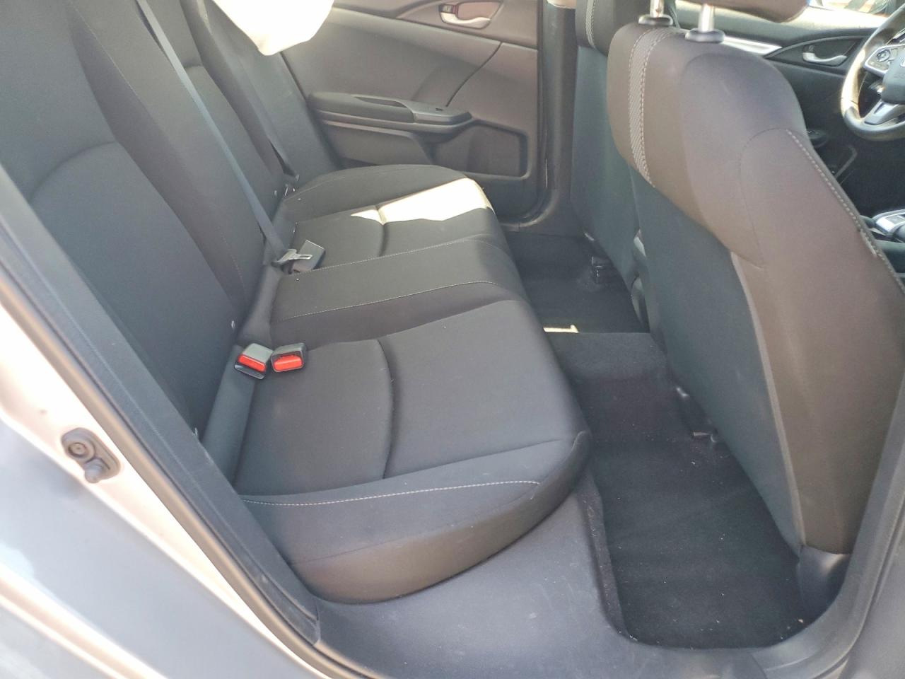 2020 Honda Civic Lx Серебряный vin: 2HGFC2F65LH560154