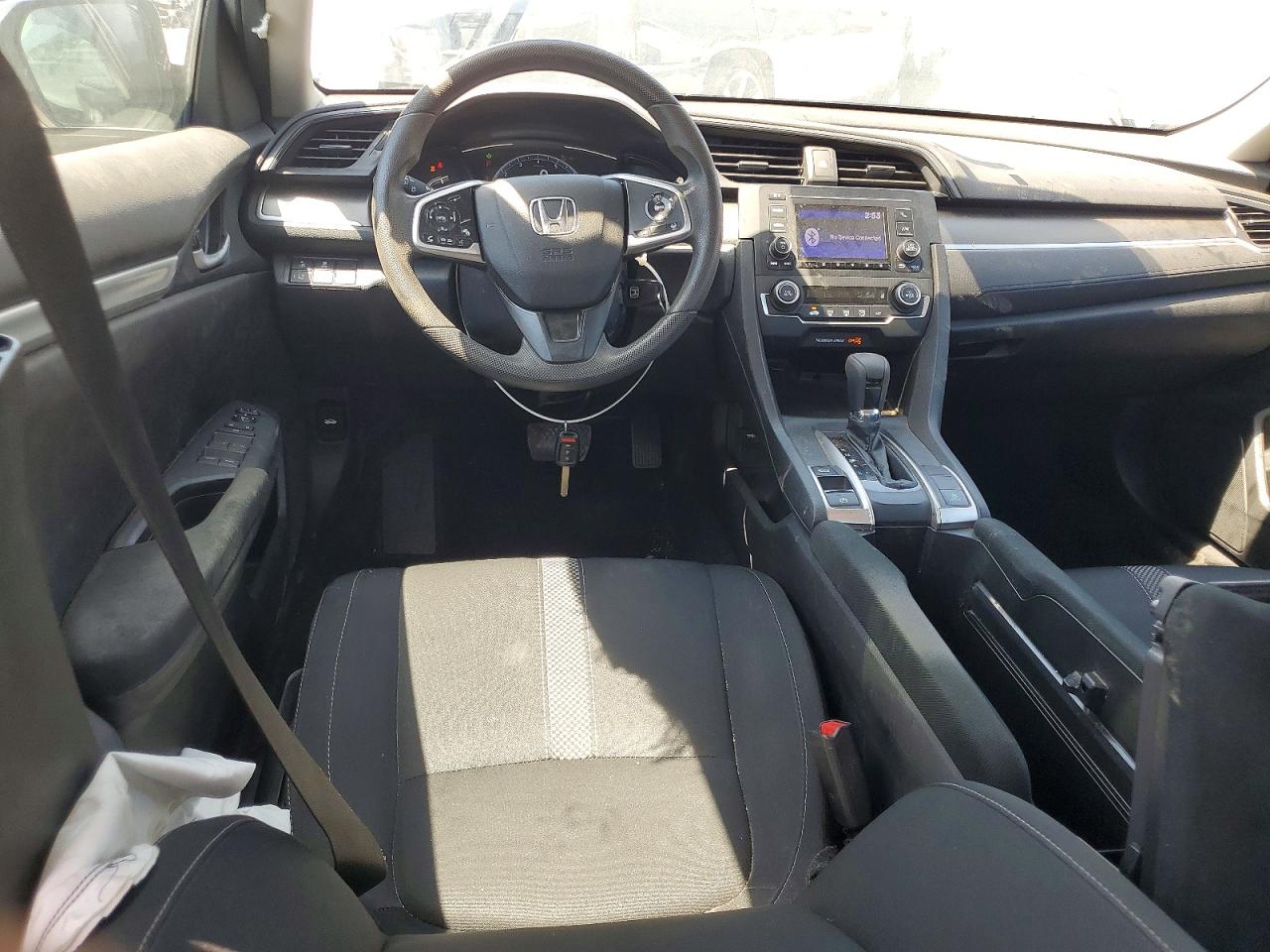 2020 Honda Civic Lx Серебряный vin: 2HGFC2F65LH560154
