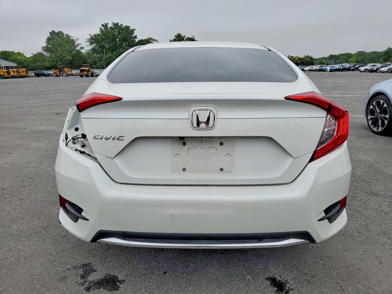 2021 Honda Civic Lx White vin: 2HGFC2F65MH510405