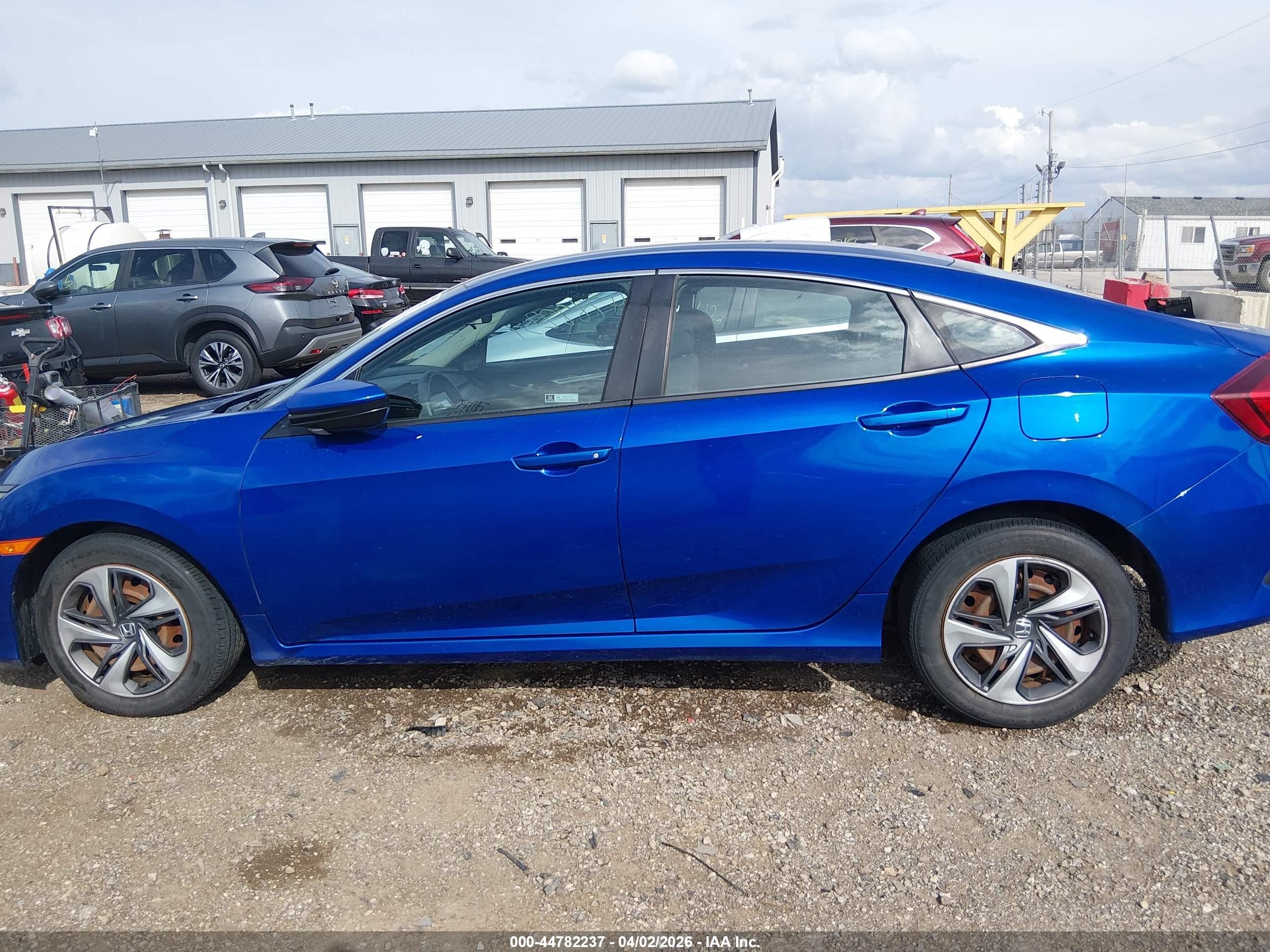 2020 Honda Civic Lx Blue vin: 2HGFC2F66LH548319