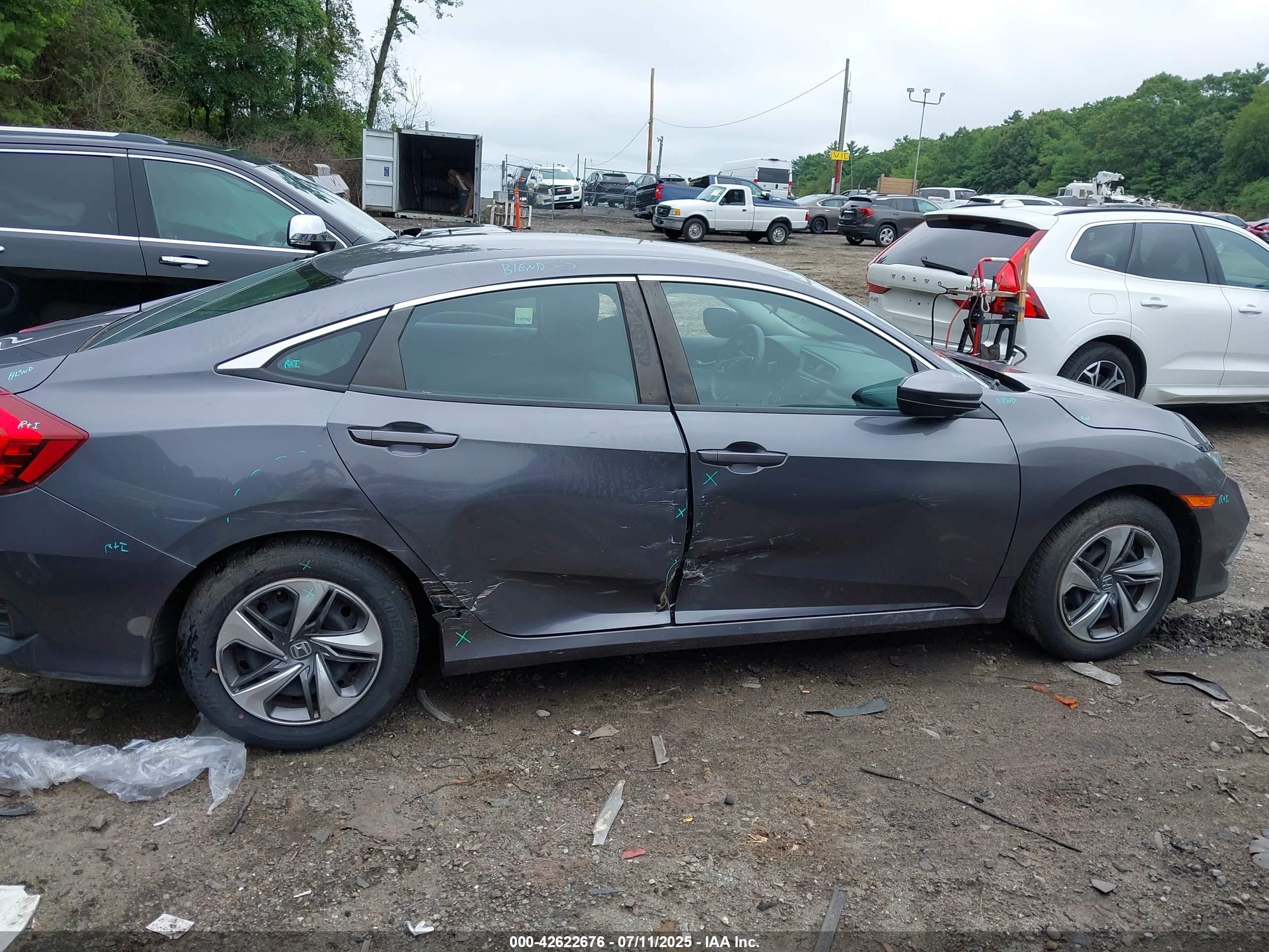 2019 Honda Civic Lx Gray vin: 2HGFC2F67KH522715