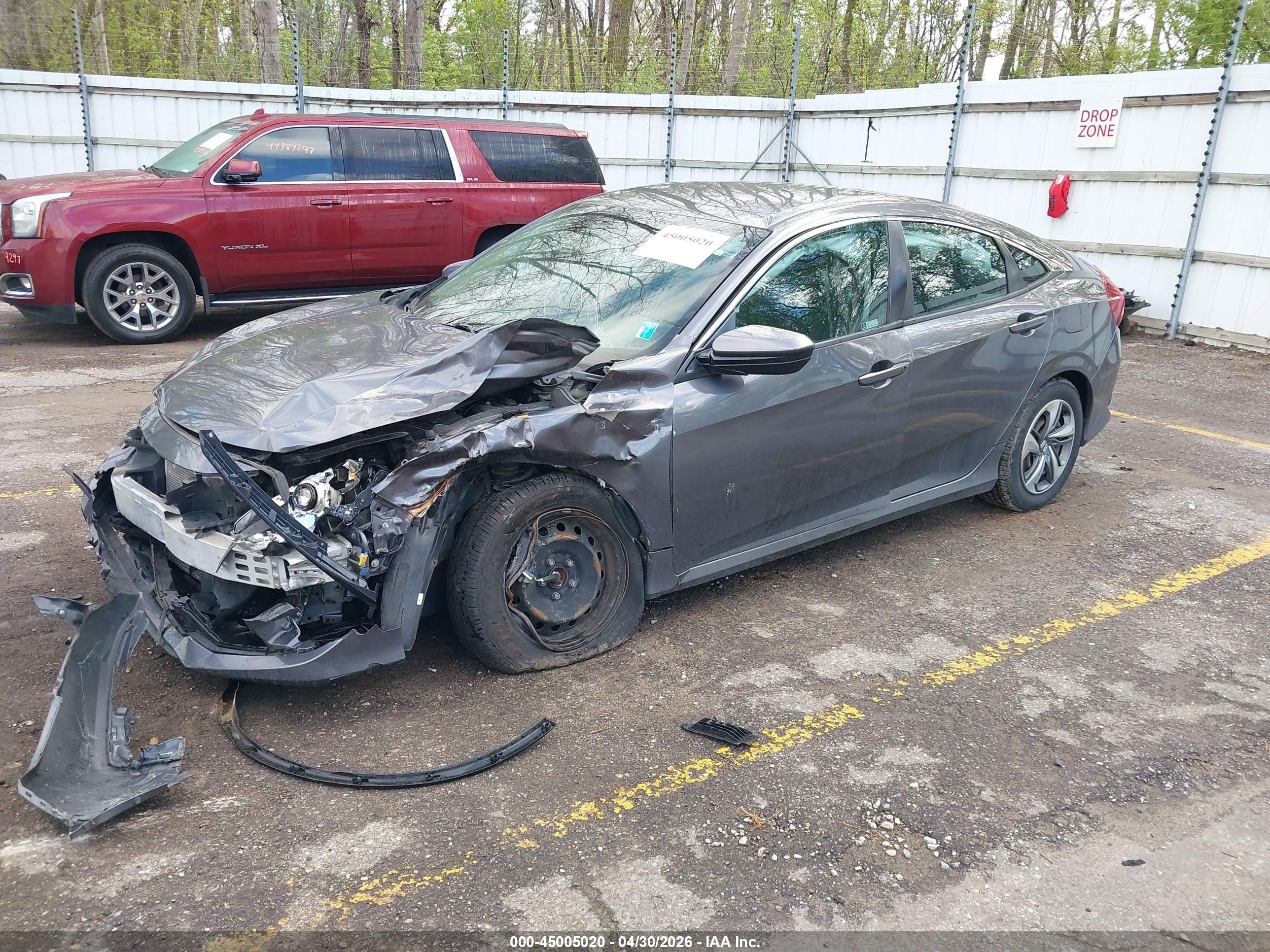 2019 Honda Civic Lx Gray vin: 2HGFC2F68KH552130