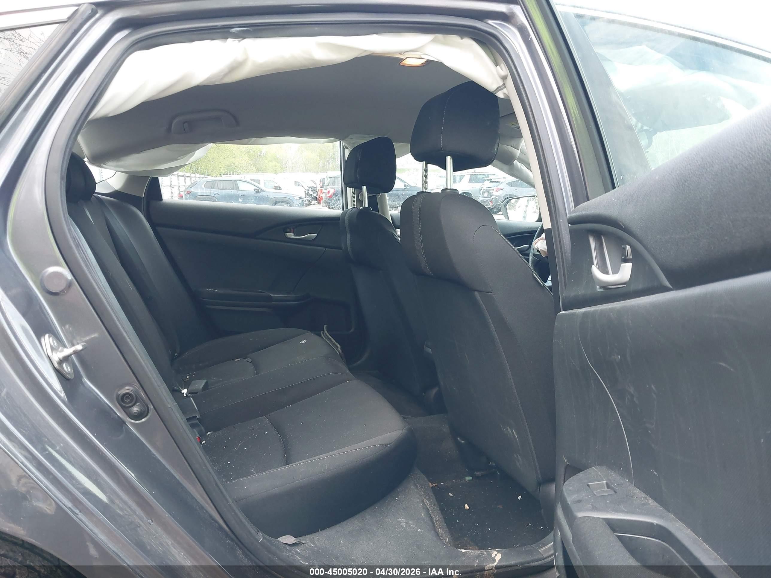 2019 Honda Civic Lx Gray vin: 2HGFC2F68KH552130