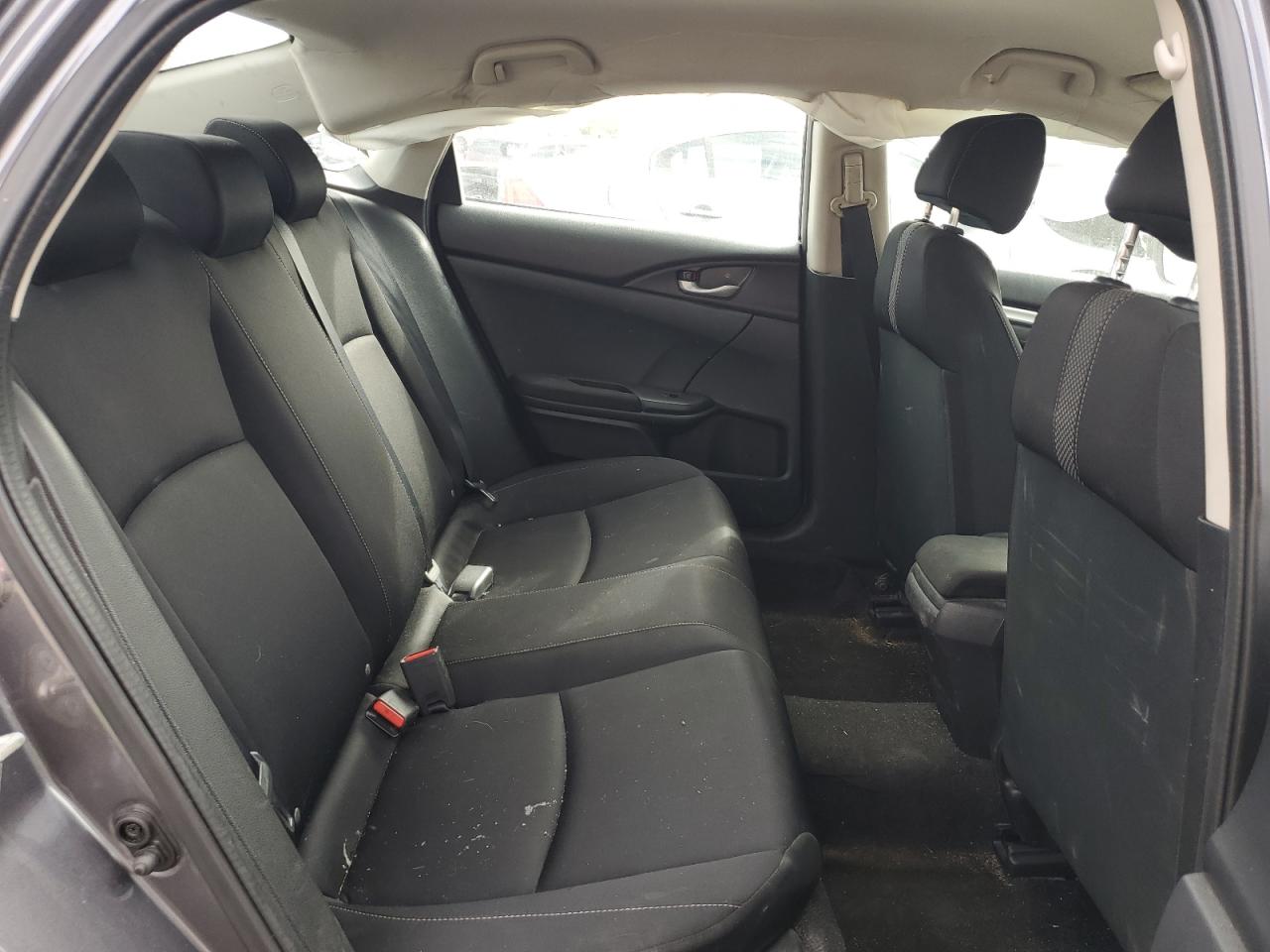 2019 Honda Civic Lx Gray vin: 2HGFC2F68KH606557