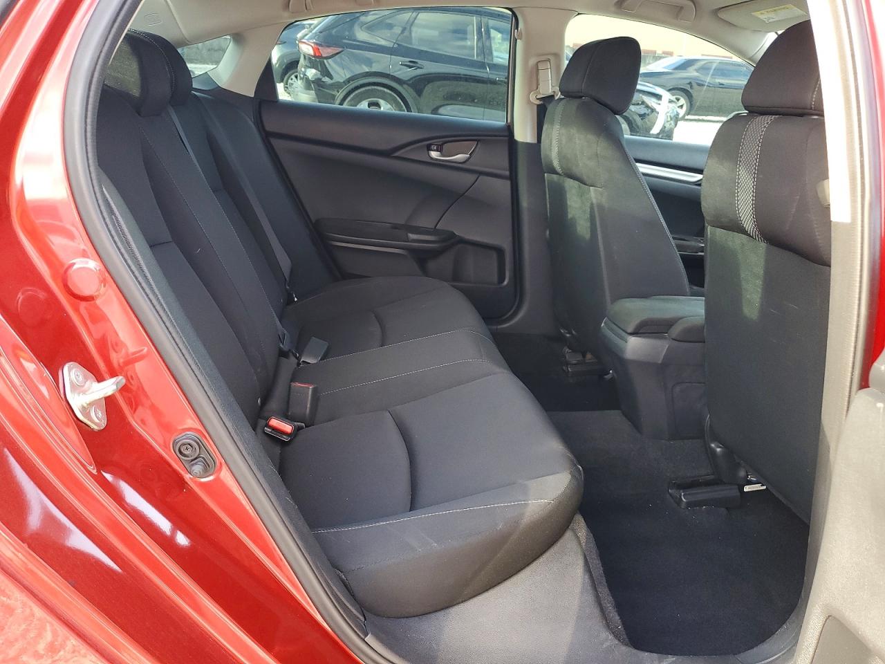 2020 Honda Civic Lx Red vin: 2HGFC2F68LH576042