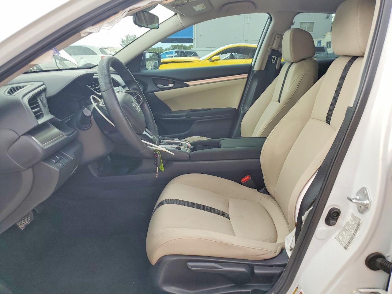 2021 Honda Civic Lx White vin: 2HGFC2F69MH536876