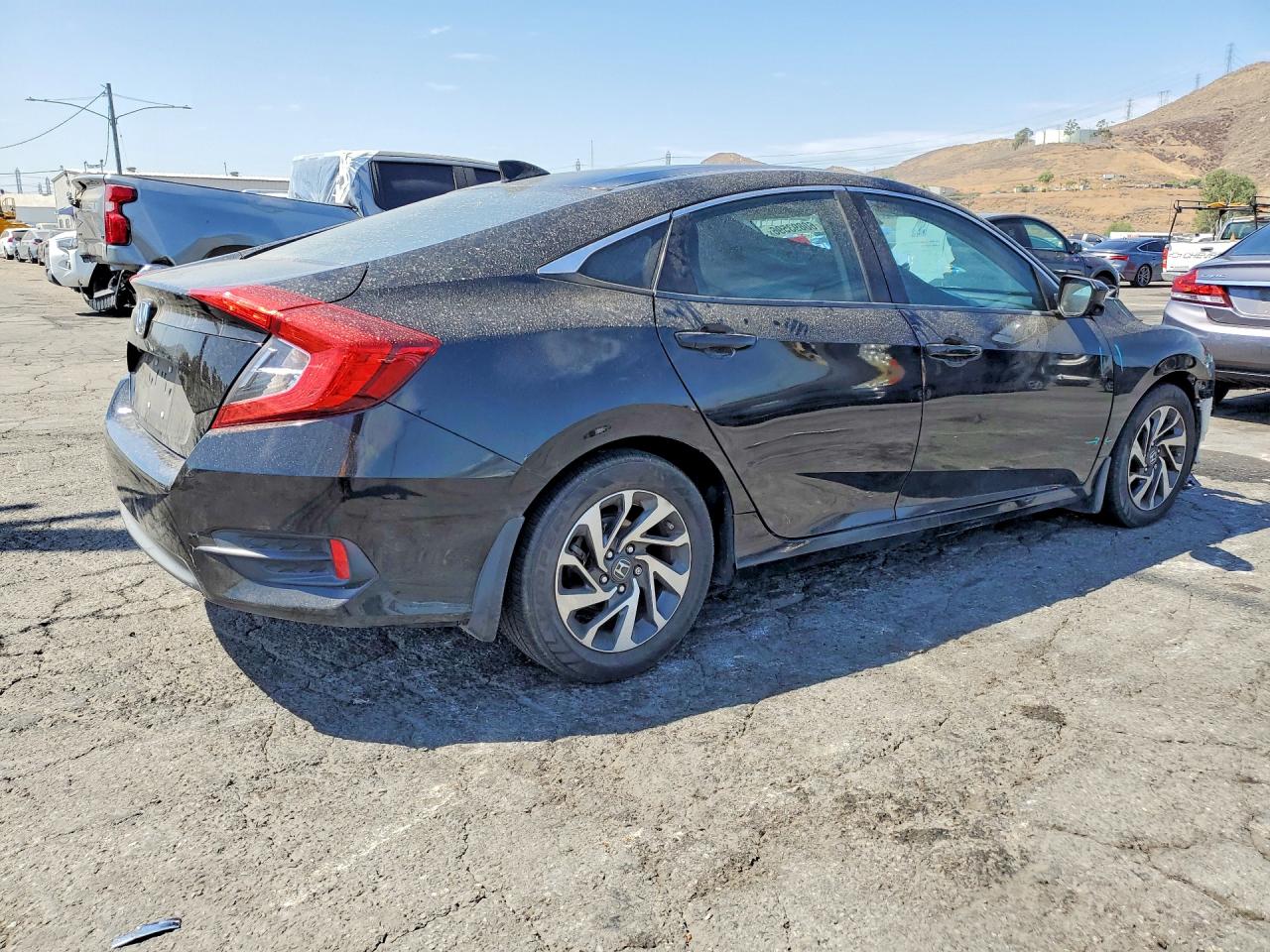 2018 Honda Civic Ex Black vin: 2HGFC2F70JH528055