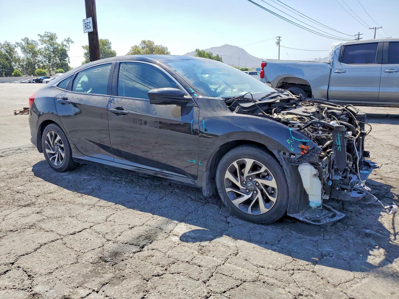 2018 Honda Civic Ex Black vin: 2HGFC2F70JH528055