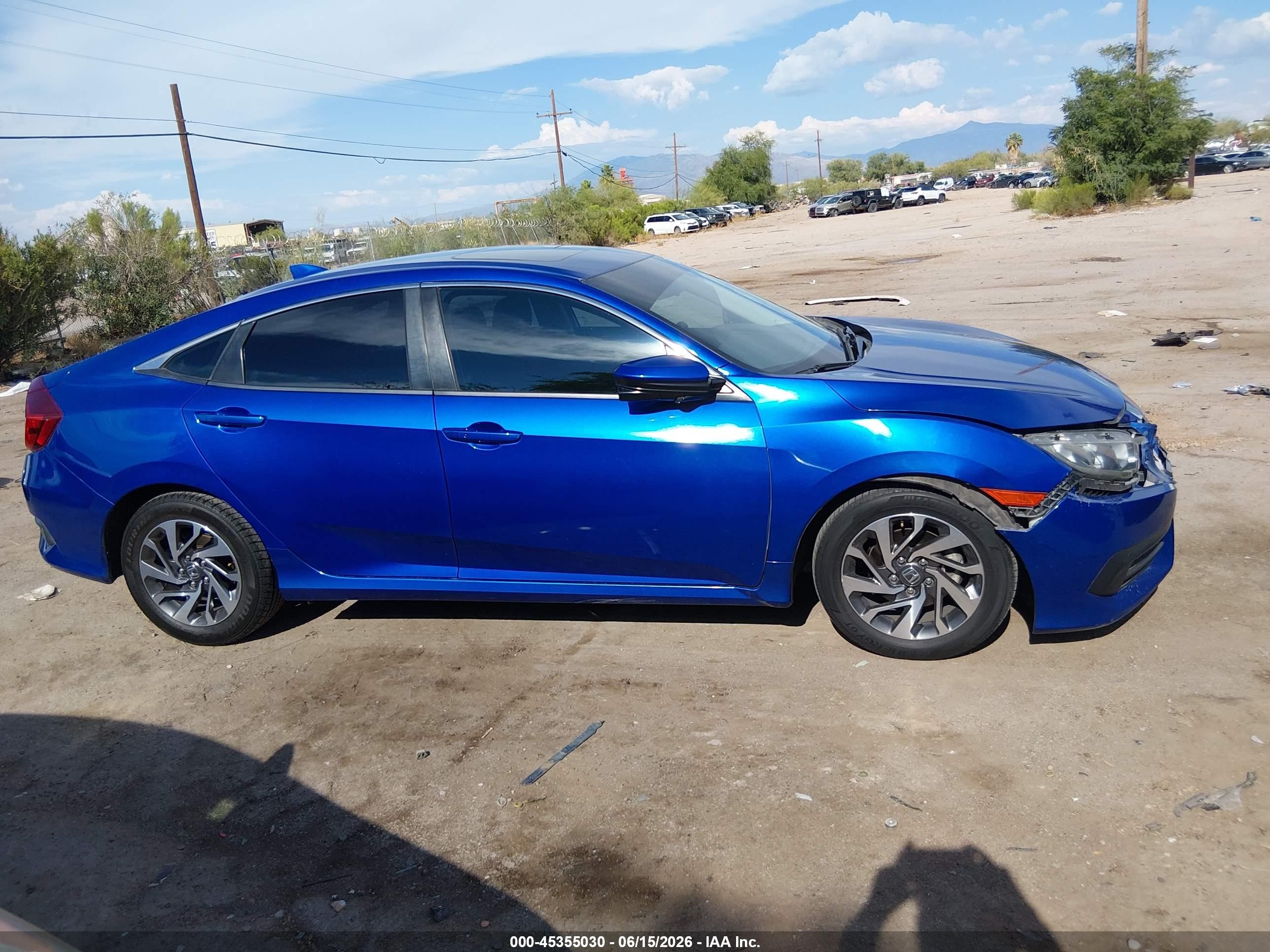 2018 Honda Civic Ex Blue vin: 2HGFC2F73JH552737