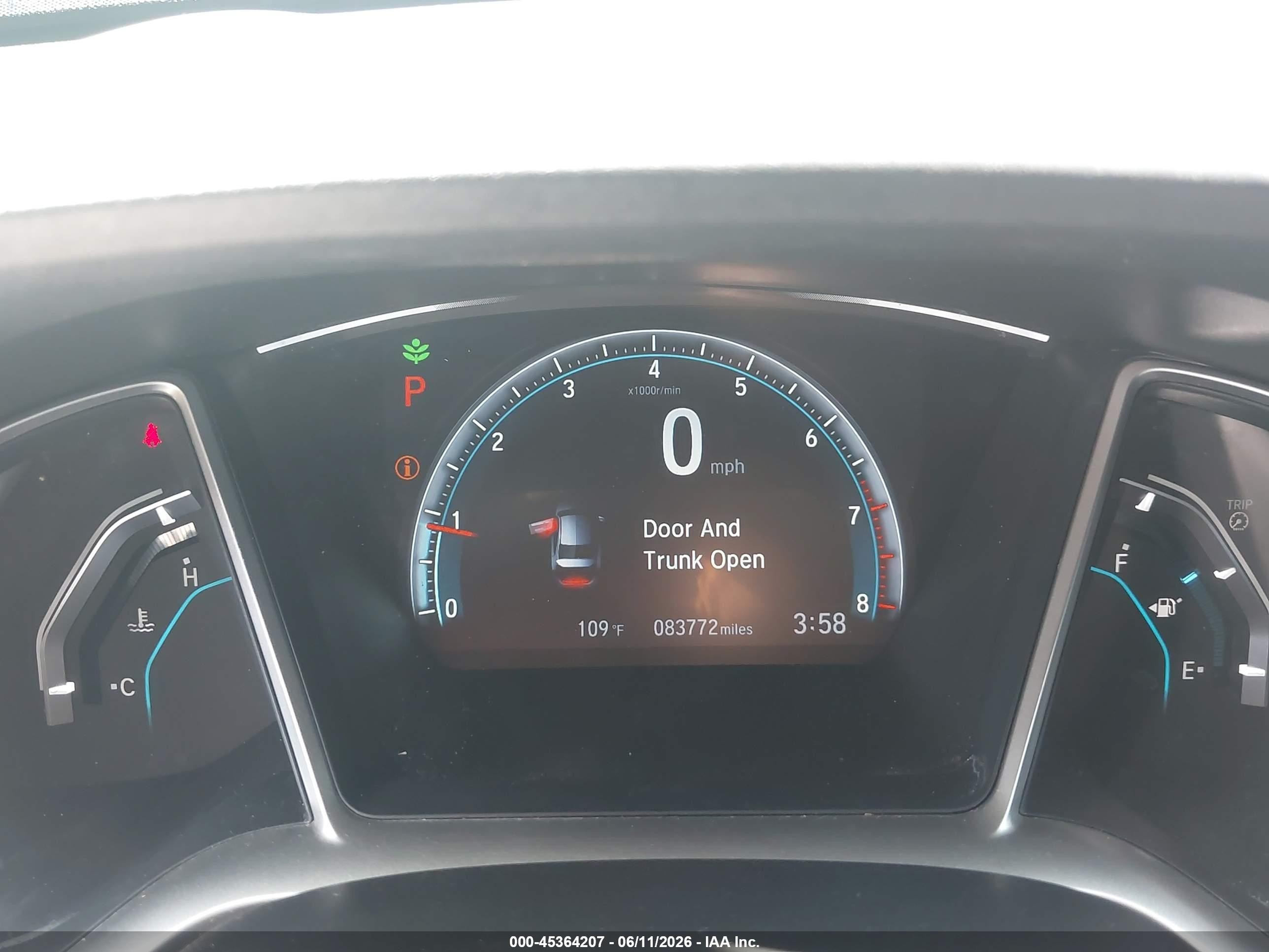 2018 Honda Civic Ex Белый vin: 2HGFC2F75JH575310
