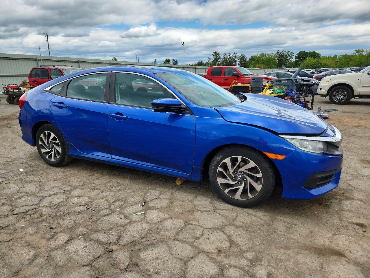 2018 Honda Civic Ex Blue vin: 2HGFC2F77JH565121