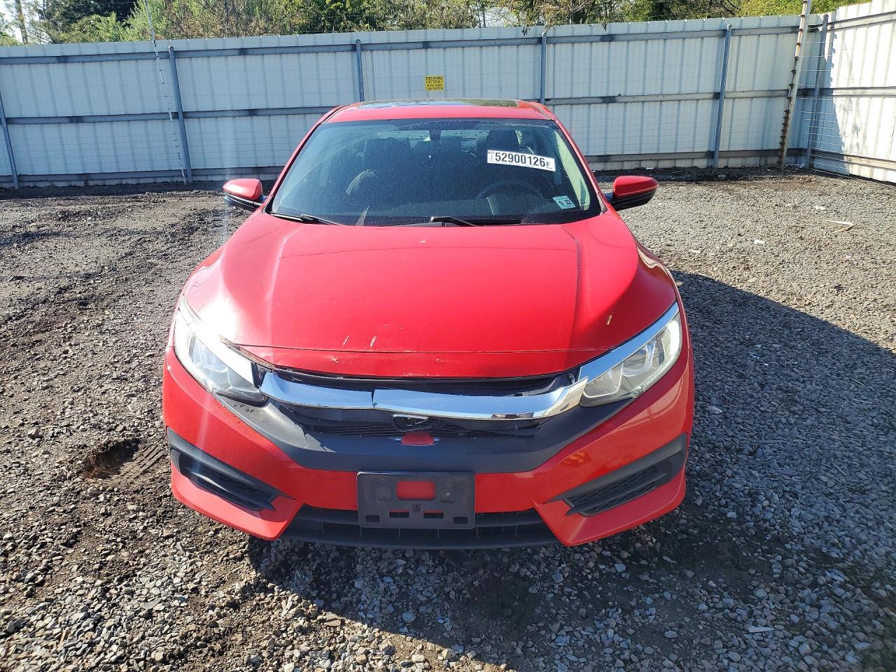 2017 Honda Civic Ex Red vin: 2HGFC2F78HH567910