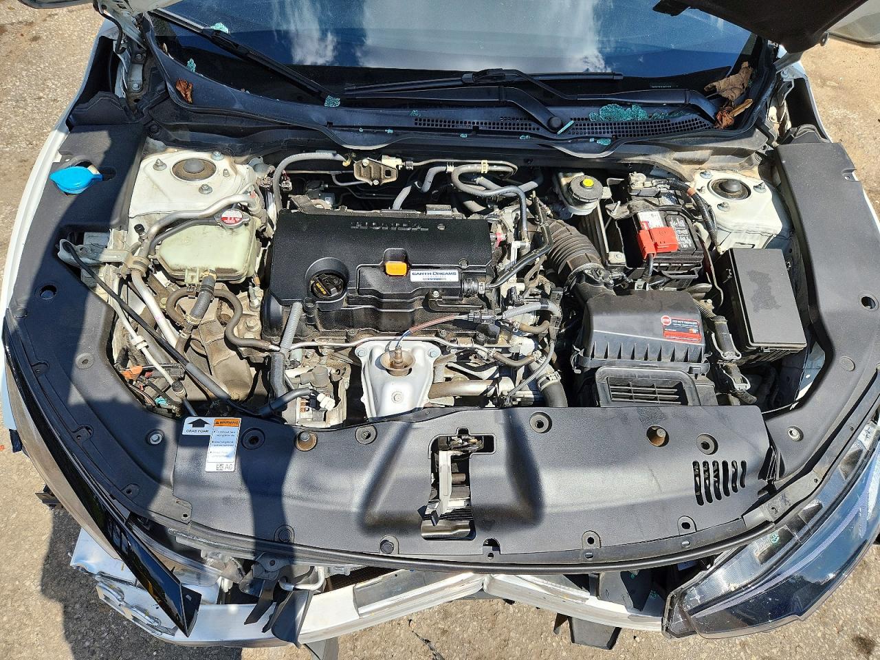 2018 Honda Civic Ex White vin: 2HGFC2F78JH571378