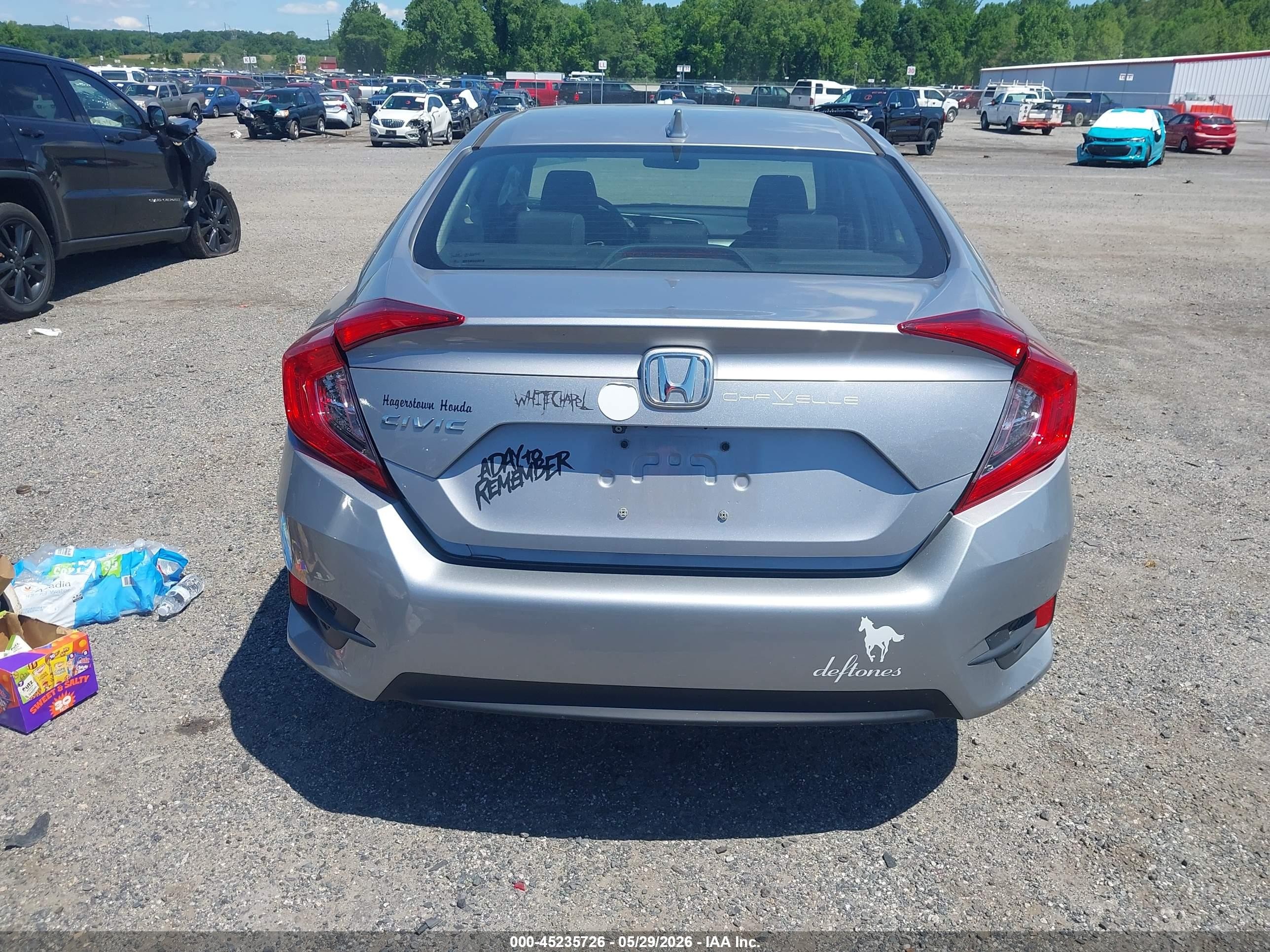 2018 Honda Civic Ex Silver vin: 2HGFC2F7XJH526622