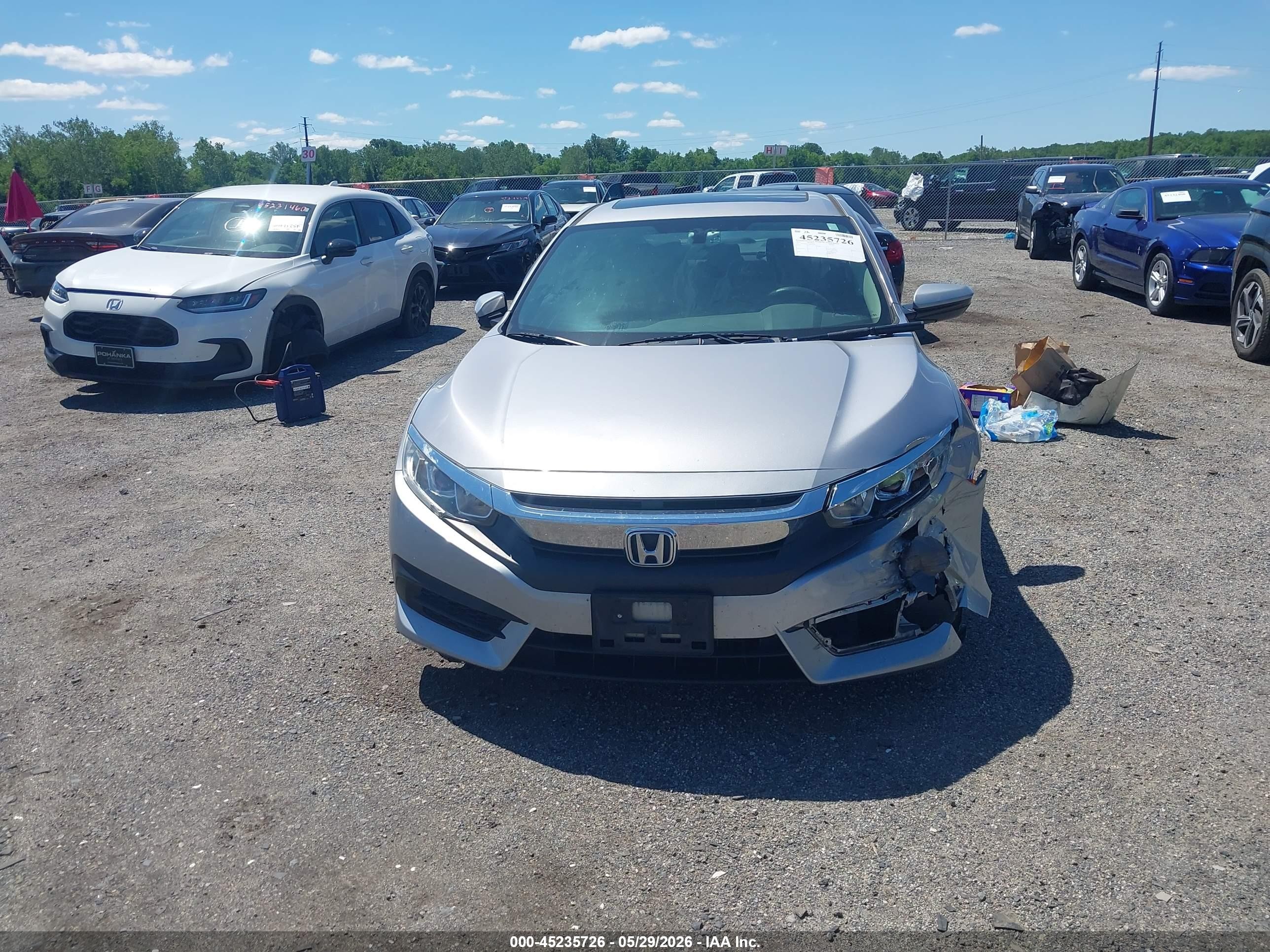 2018 Honda Civic Ex Silver vin: 2HGFC2F7XJH526622