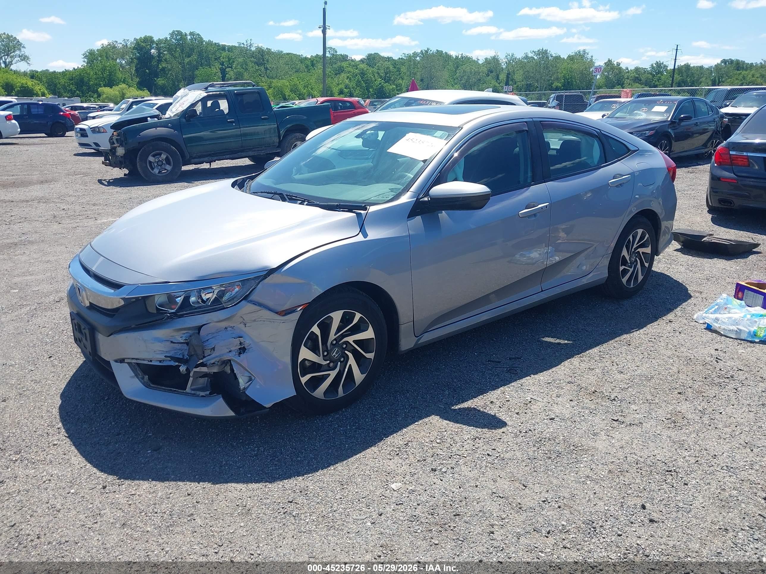 2018 Honda Civic Ex Silver vin: 2HGFC2F7XJH526622