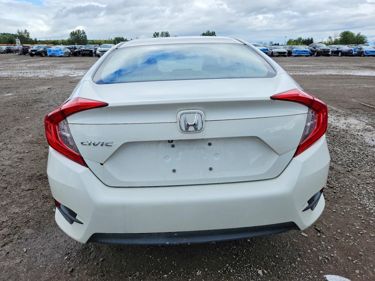 2017 Honda Civic Ex White vin: 2HGFC2F81HH024083