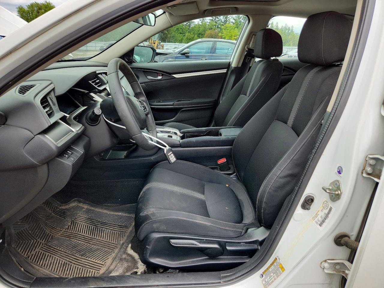 2017 Honda Civic Ex White vin: 2HGFC2F81HH024083