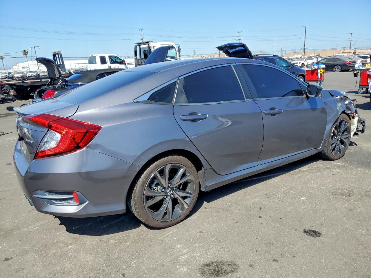 2019 Honda Civic Sport Gray vin: 2HGFC2F82KH563819