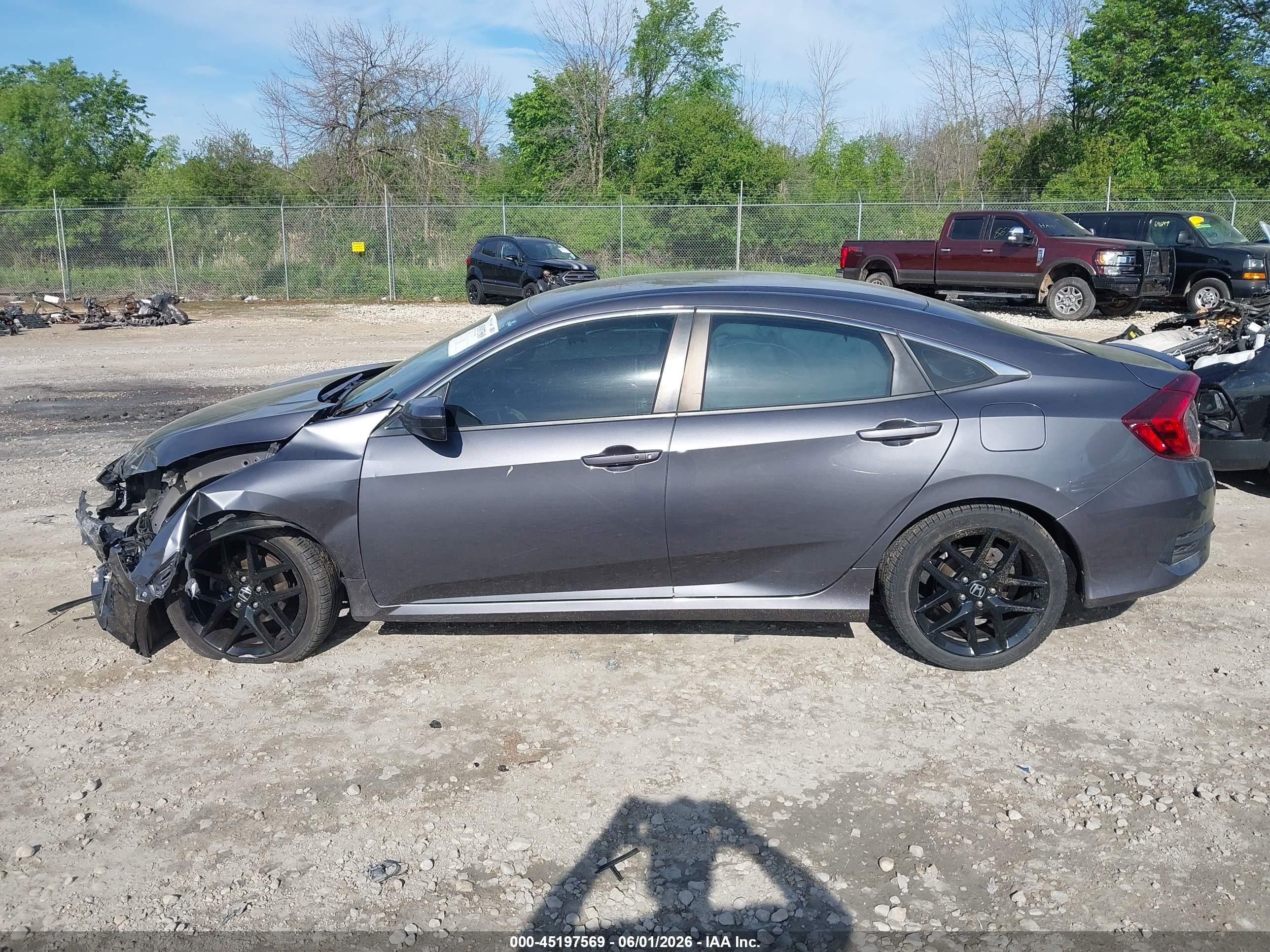 2019 Honda Civic Sport Gray vin: 2HGFC2F82KH596612