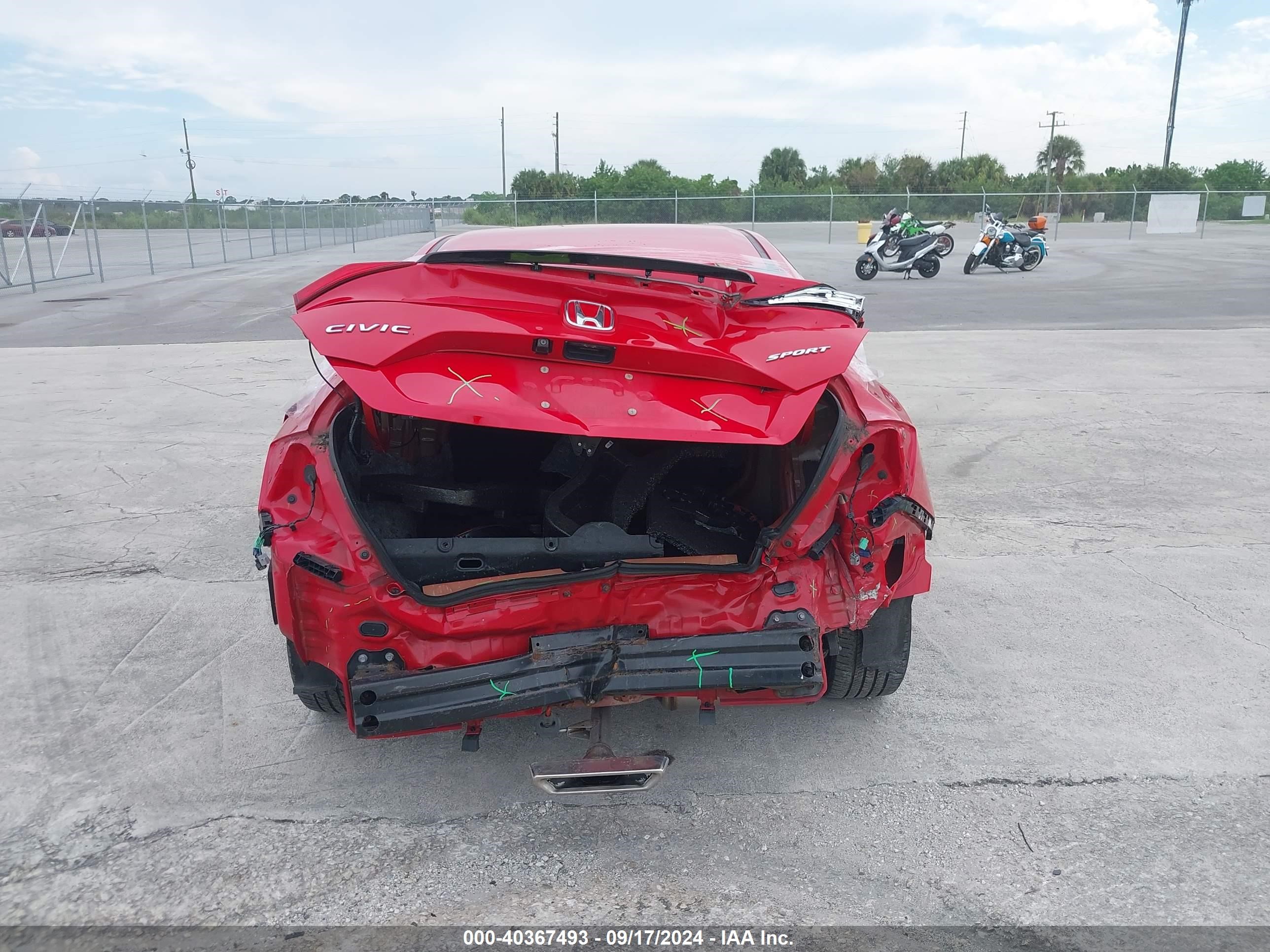2020 Honda Civic Sport Red vin: 2HGFC2F82LH518204