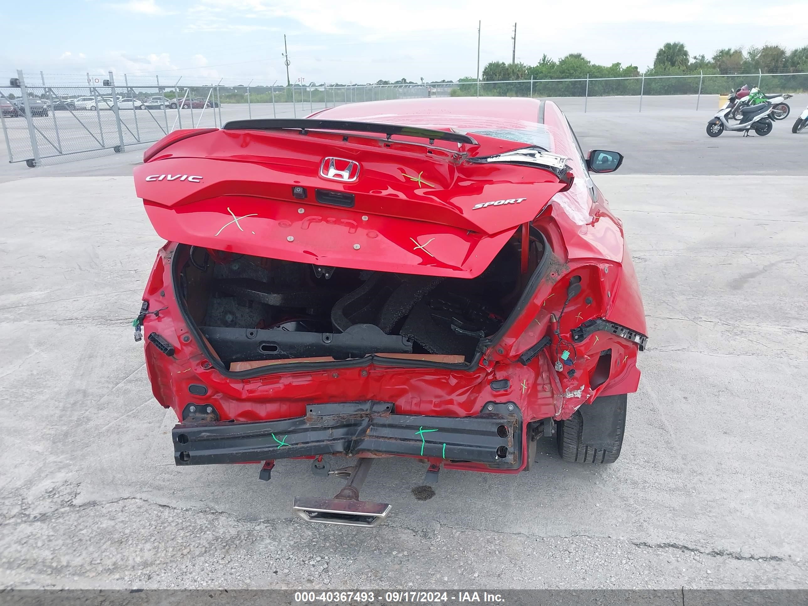2020 Honda Civic Sport Red vin: 2HGFC2F82LH518204