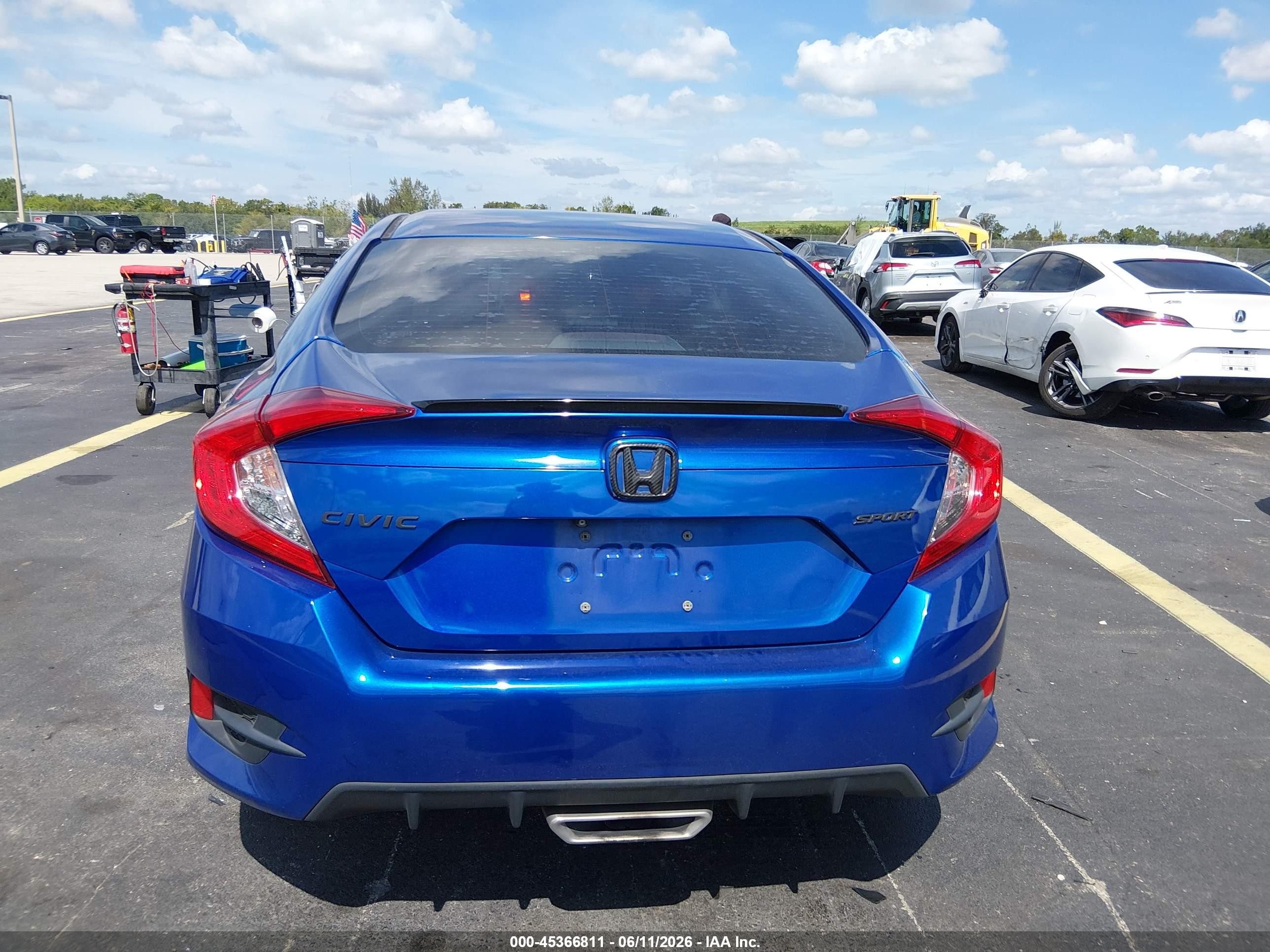 2020 Honda Civic Sport Синий vin: 2HGFC2F83LH584521
