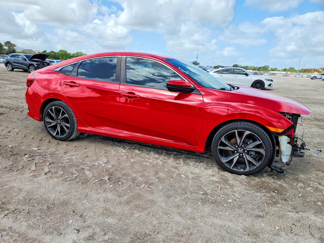 2019 Honda Civic Sport Red vin: 2HGFC2F85KH578279