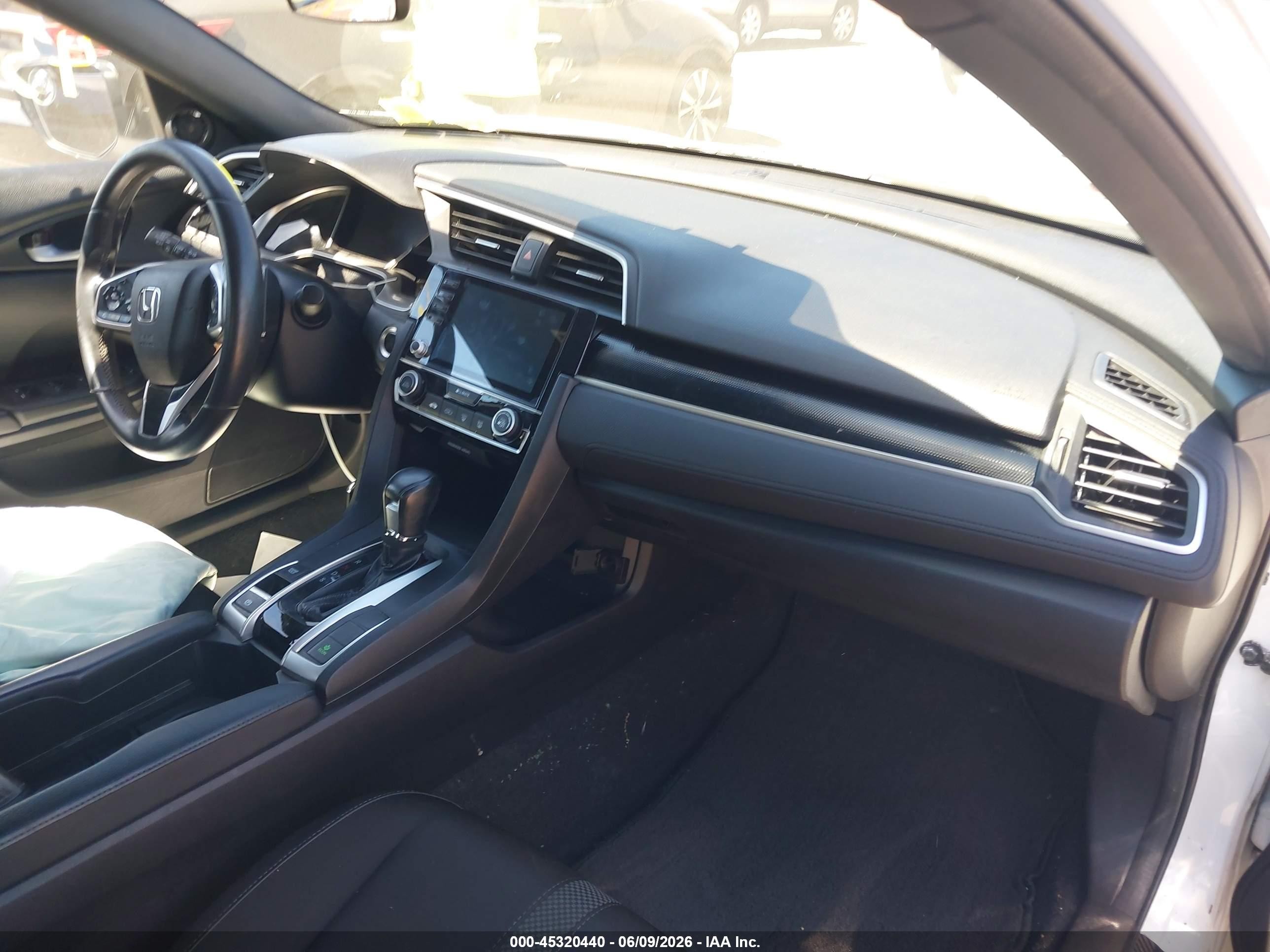 2020 Honda Civic Sport White vin: 2HGFC2F89LH594731