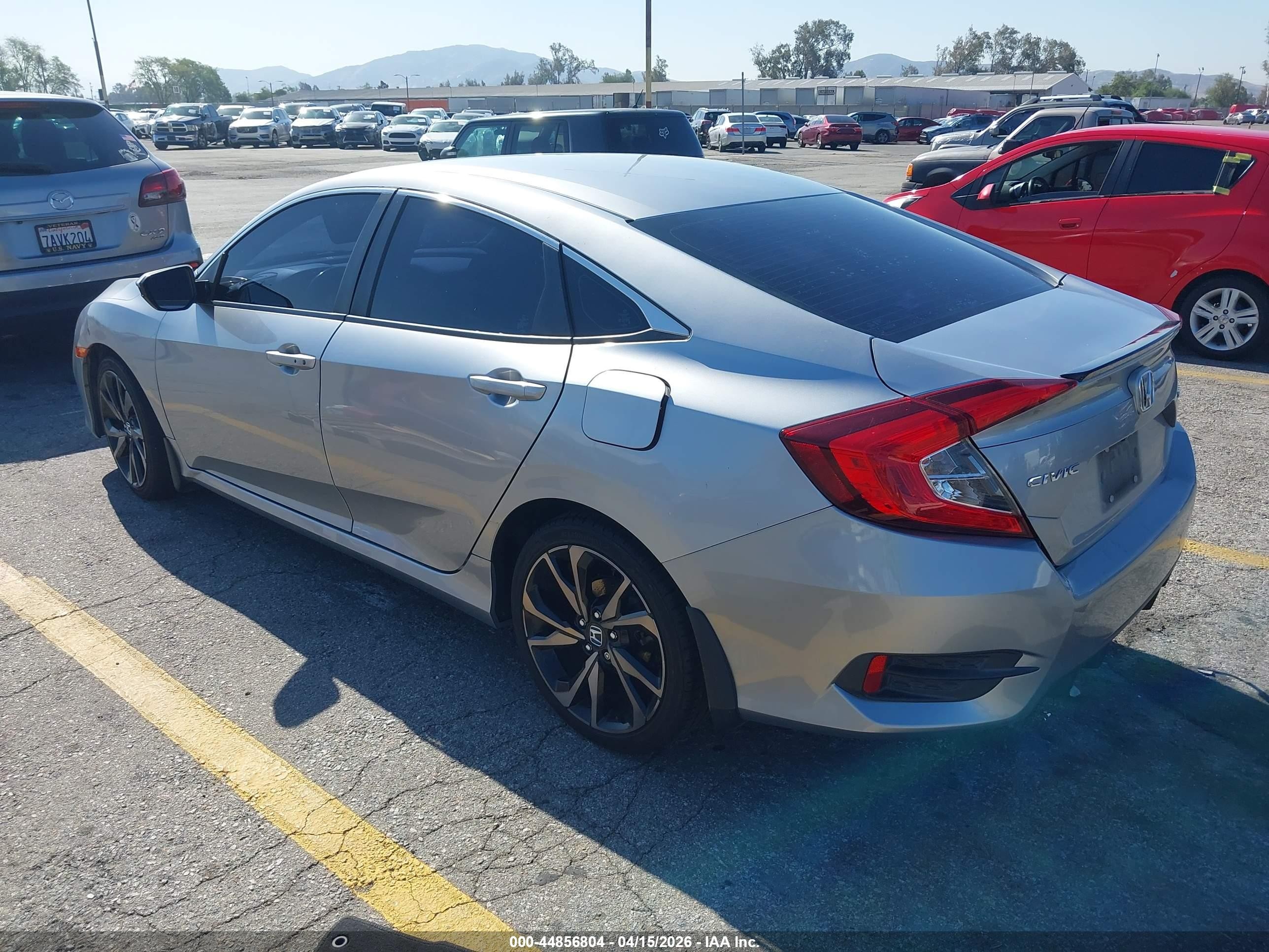 2021 Honda Civic Sport Серебряный vin: 2HGFC2F8XMH506884