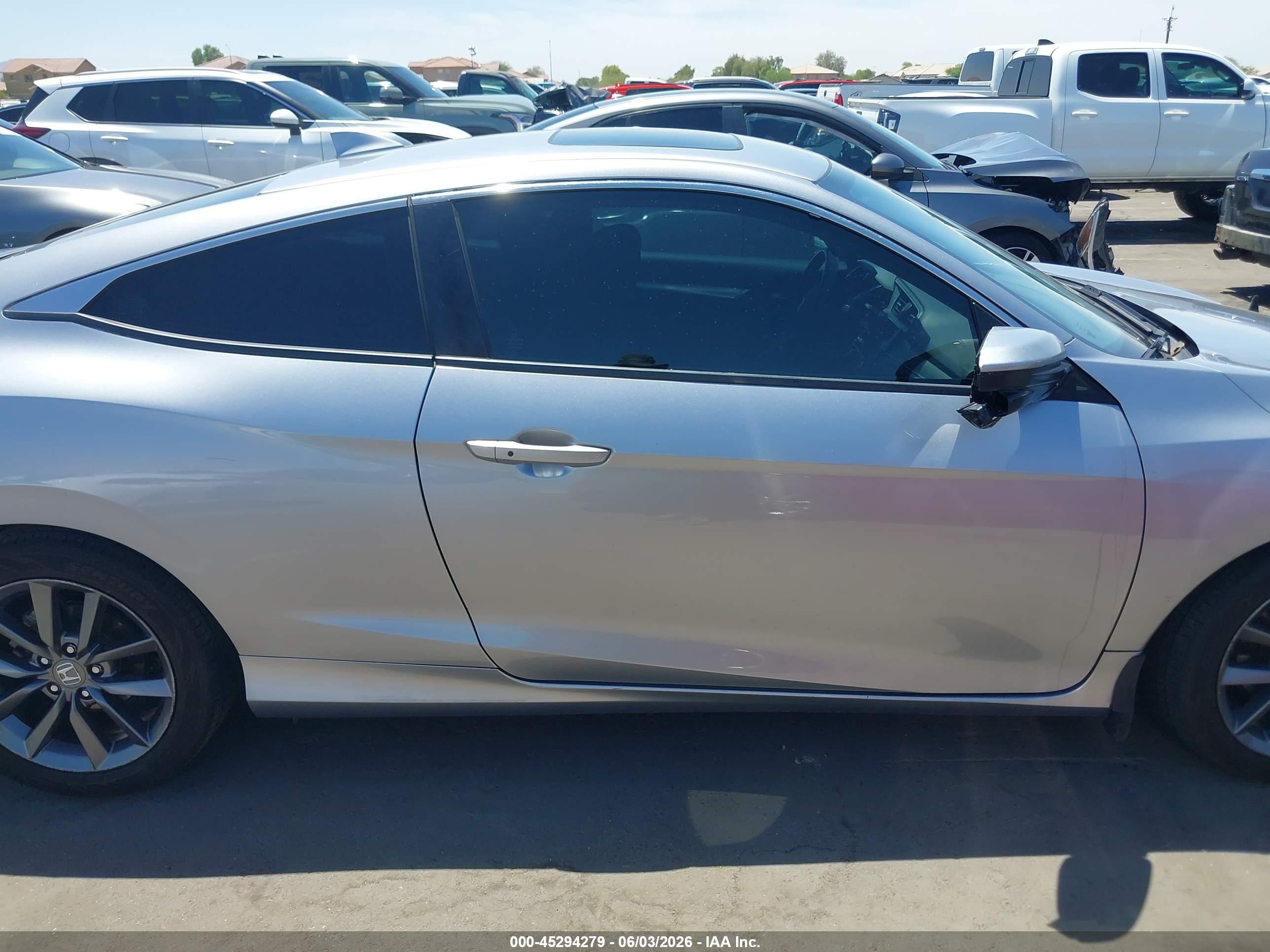 2019 Honda Civic Ex Gray vin: 2HGFC3B37KH354902