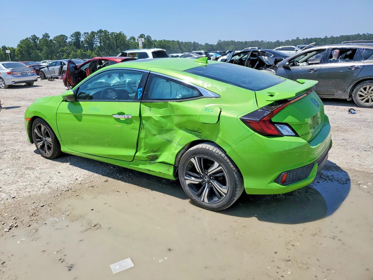 2017 Honda Civic Touring Green vin: 2HGFC3B96HH353124